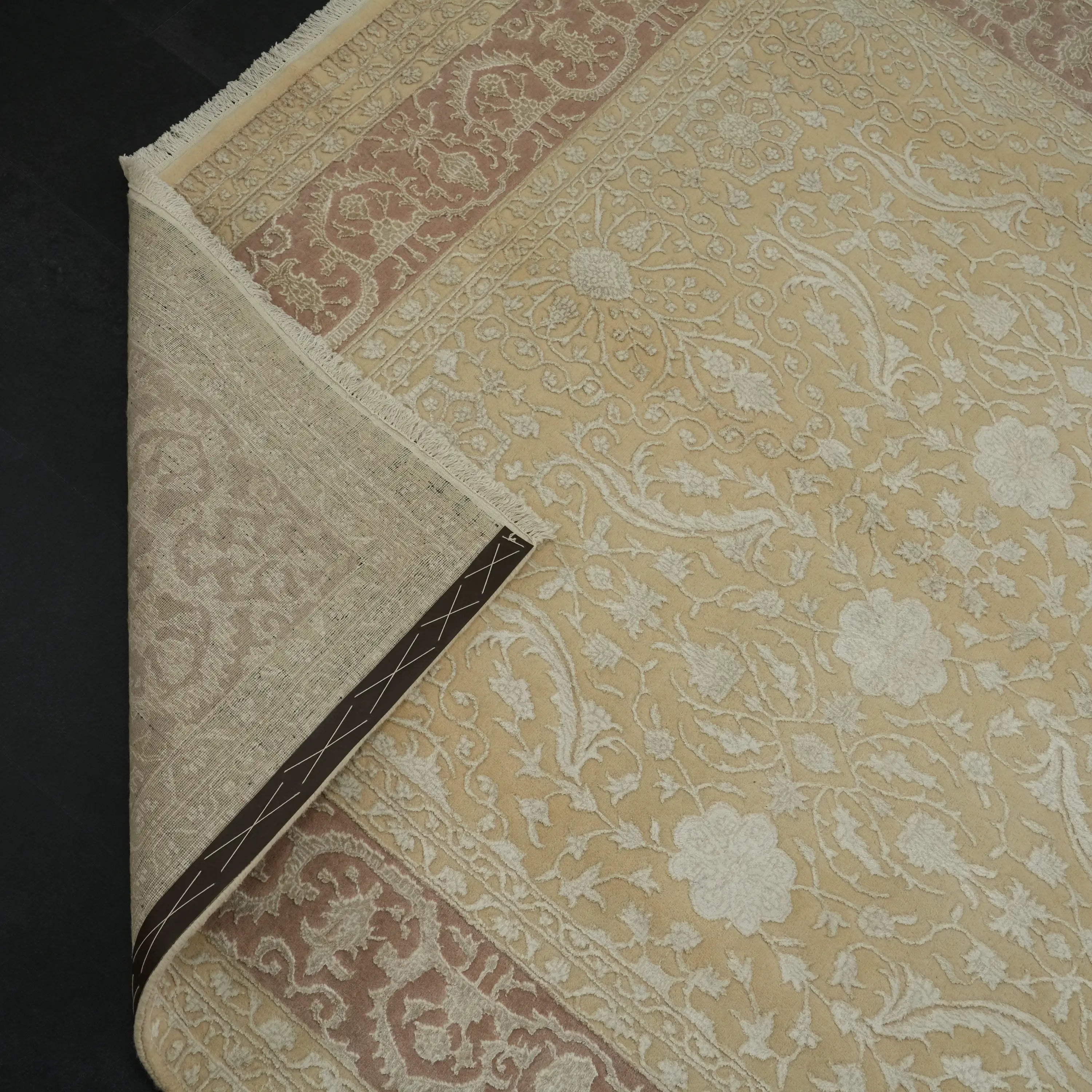 Sultanahmet Series Handwoven Floral Pattern Cream Wool Rug