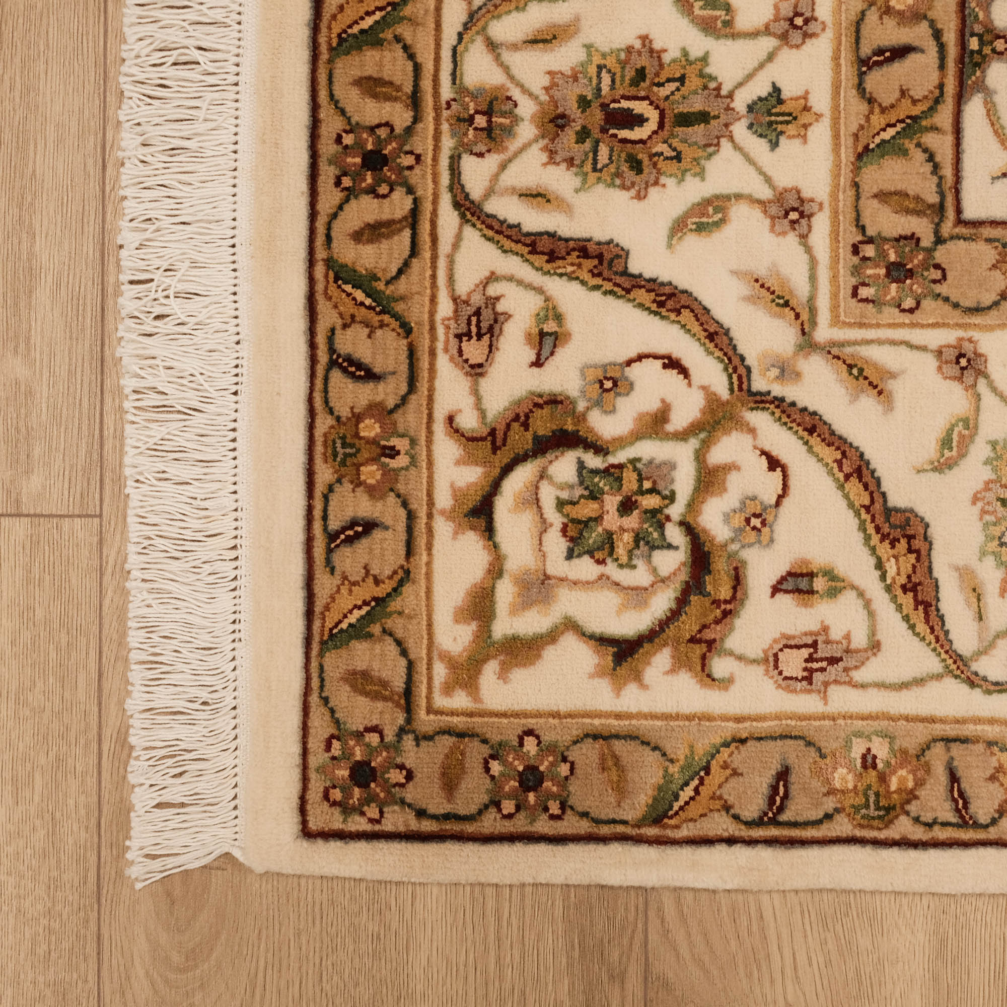 Sultanahmet Series Floral Design Hand Woven Carpet