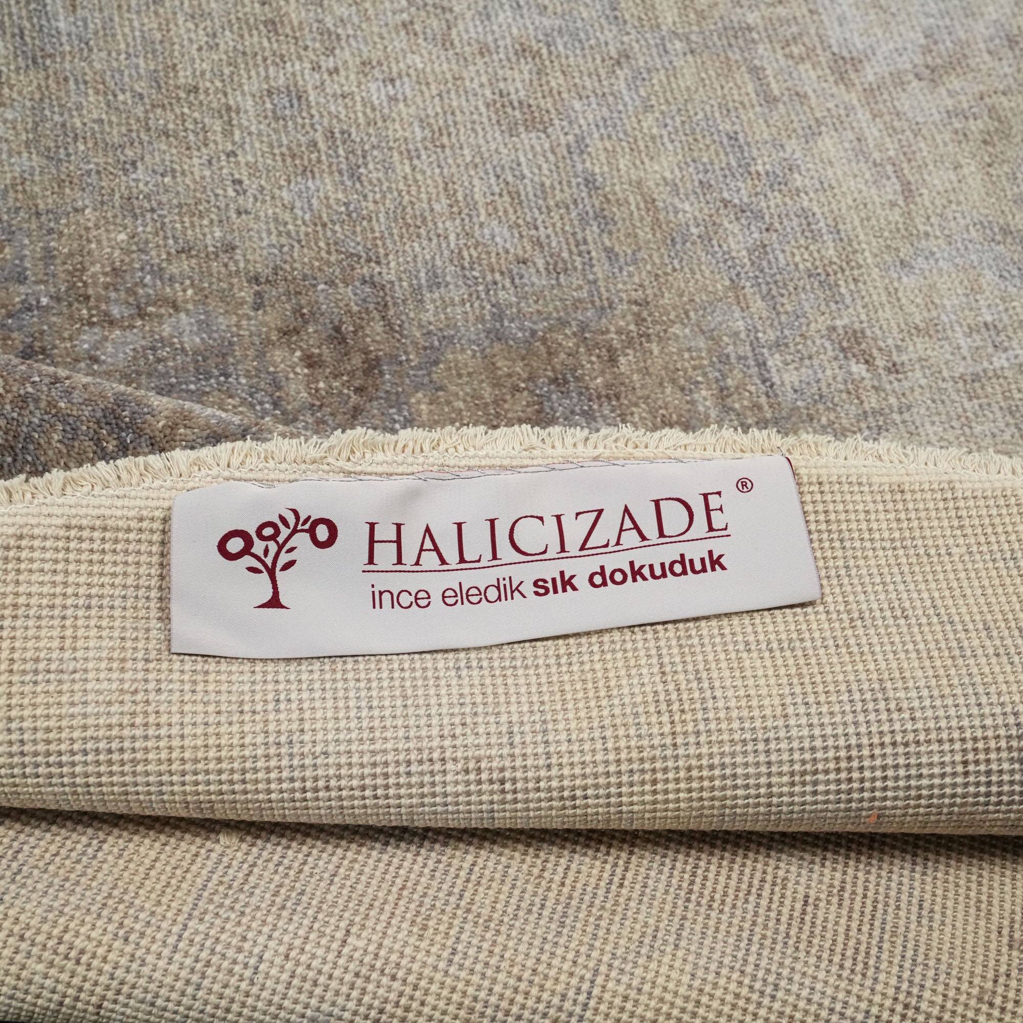 Taftan Series Vintage Patterned Beige Round Special Countertop Carpet