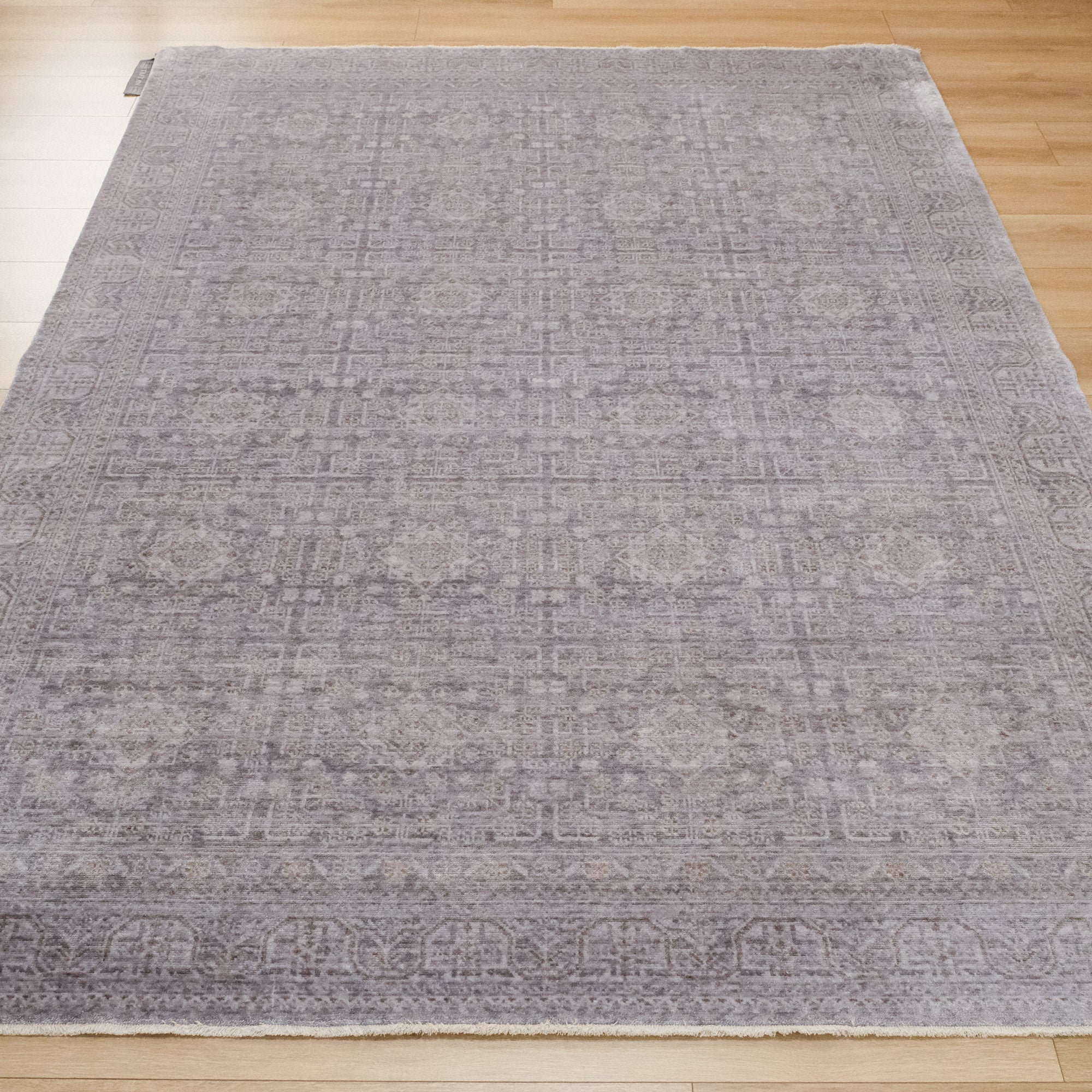 Taftan Series Vintage Patterned Loom-Woven Rug