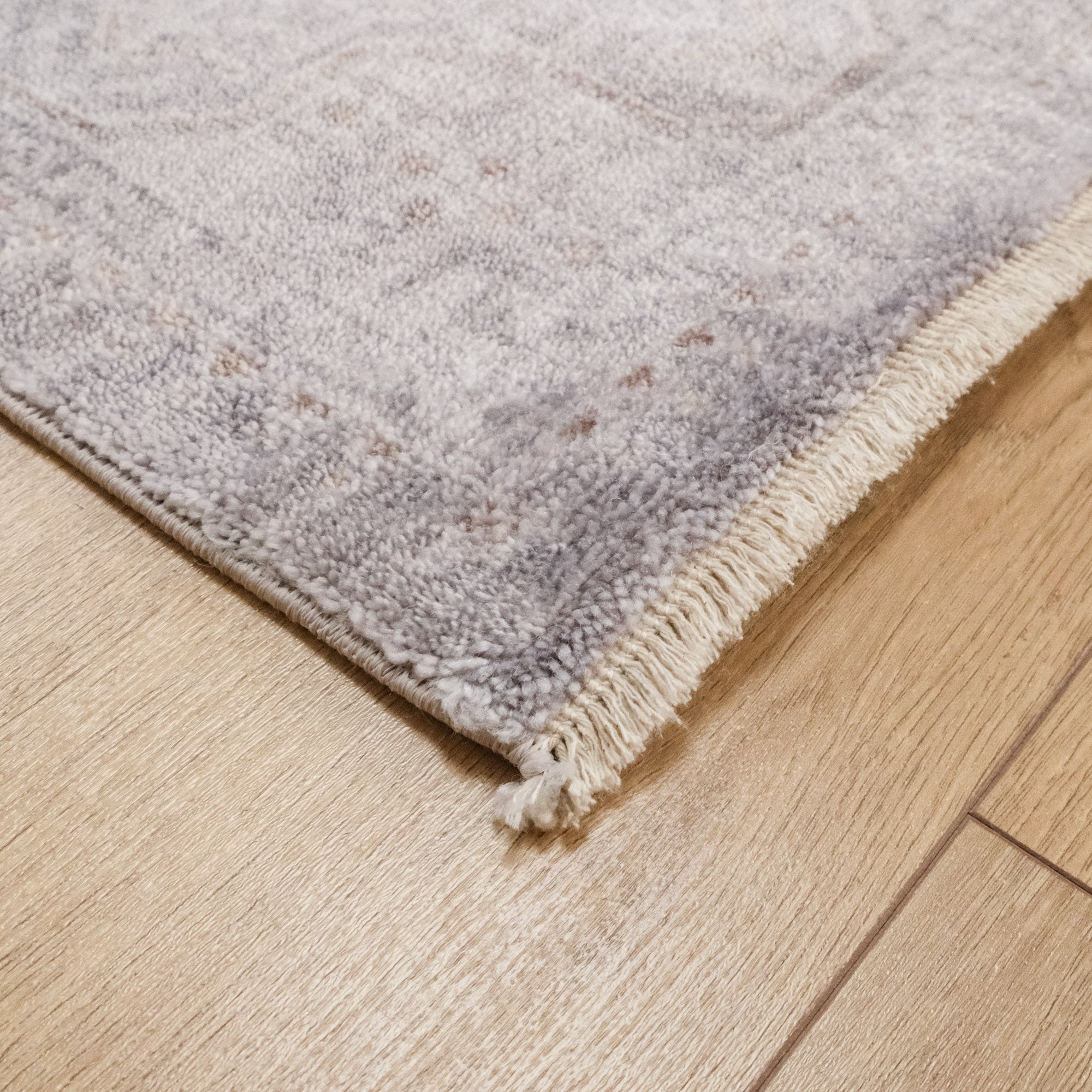 Taftan Series Vintage Patterned Loom-Woven Rug