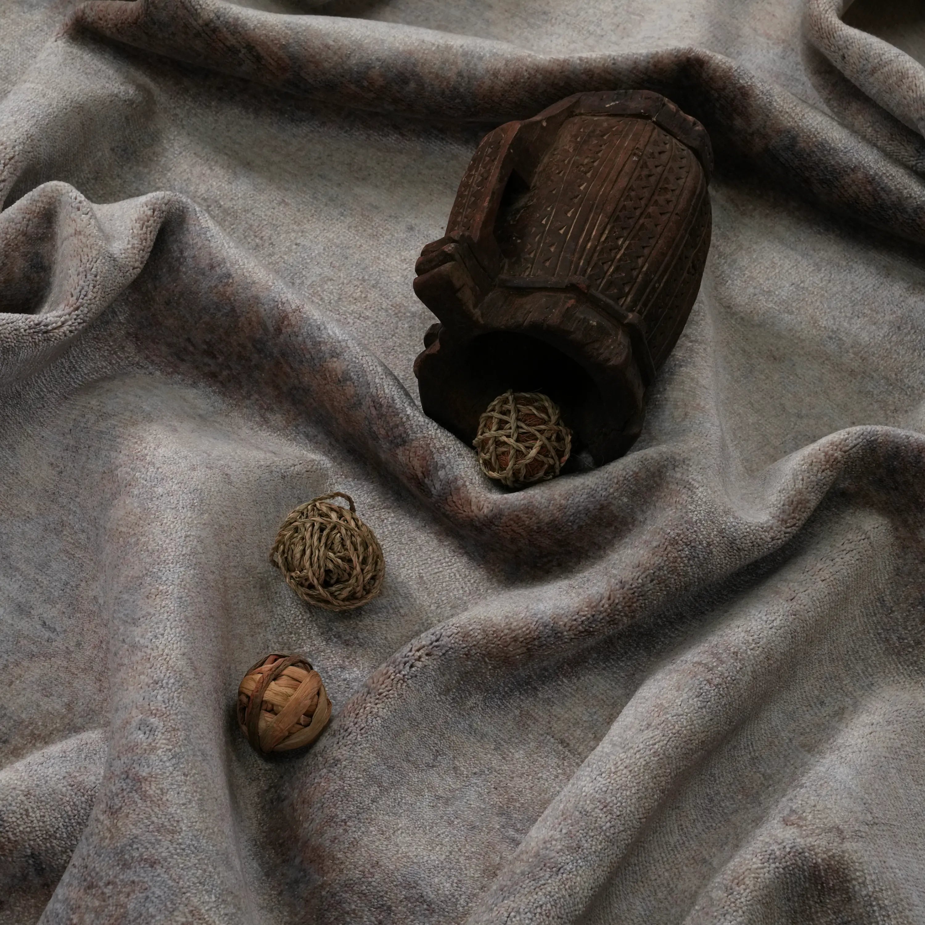 Taftan Series Vintage Patterned Special Countertop Carpet