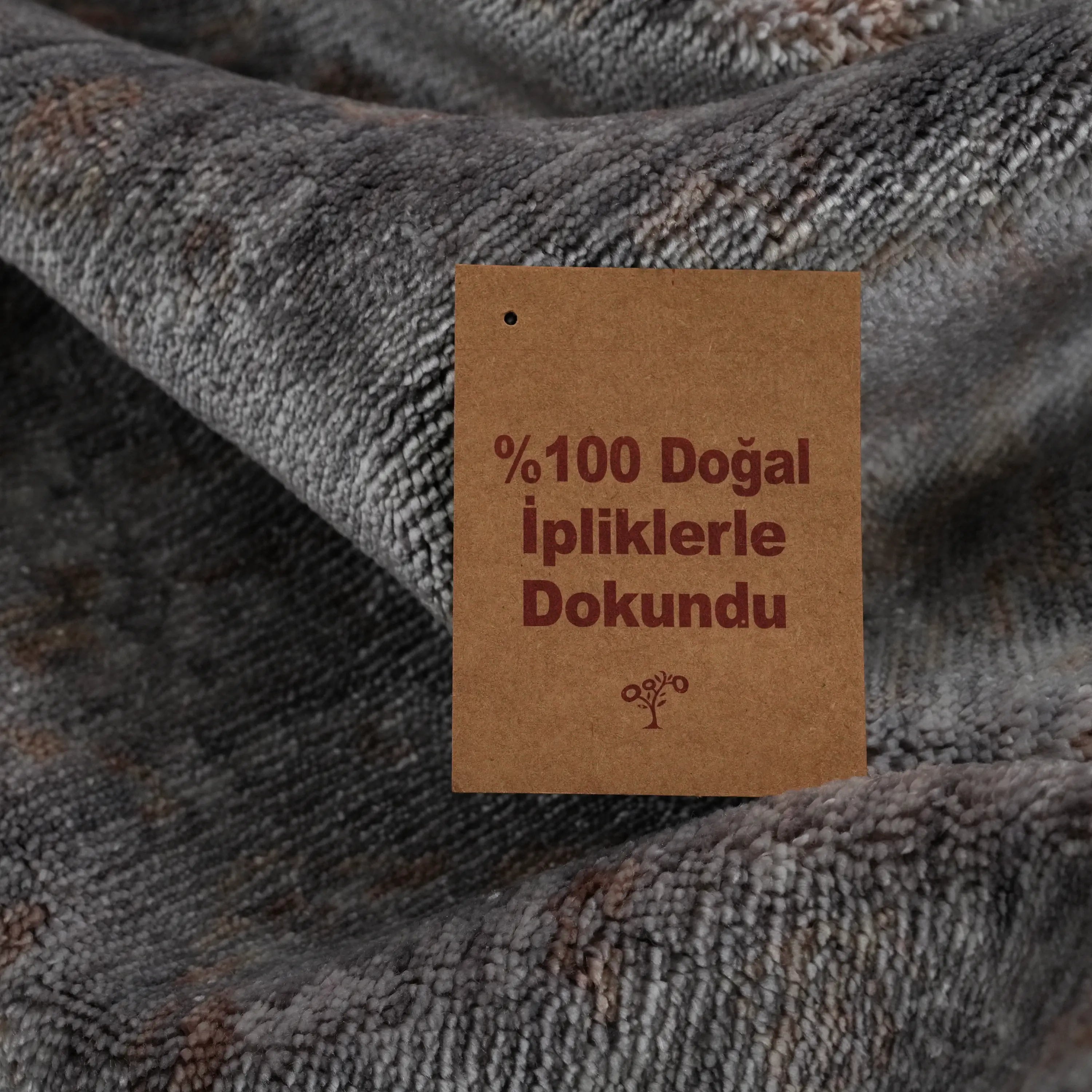 Taftan Vintage Design Machine Woven Carpet