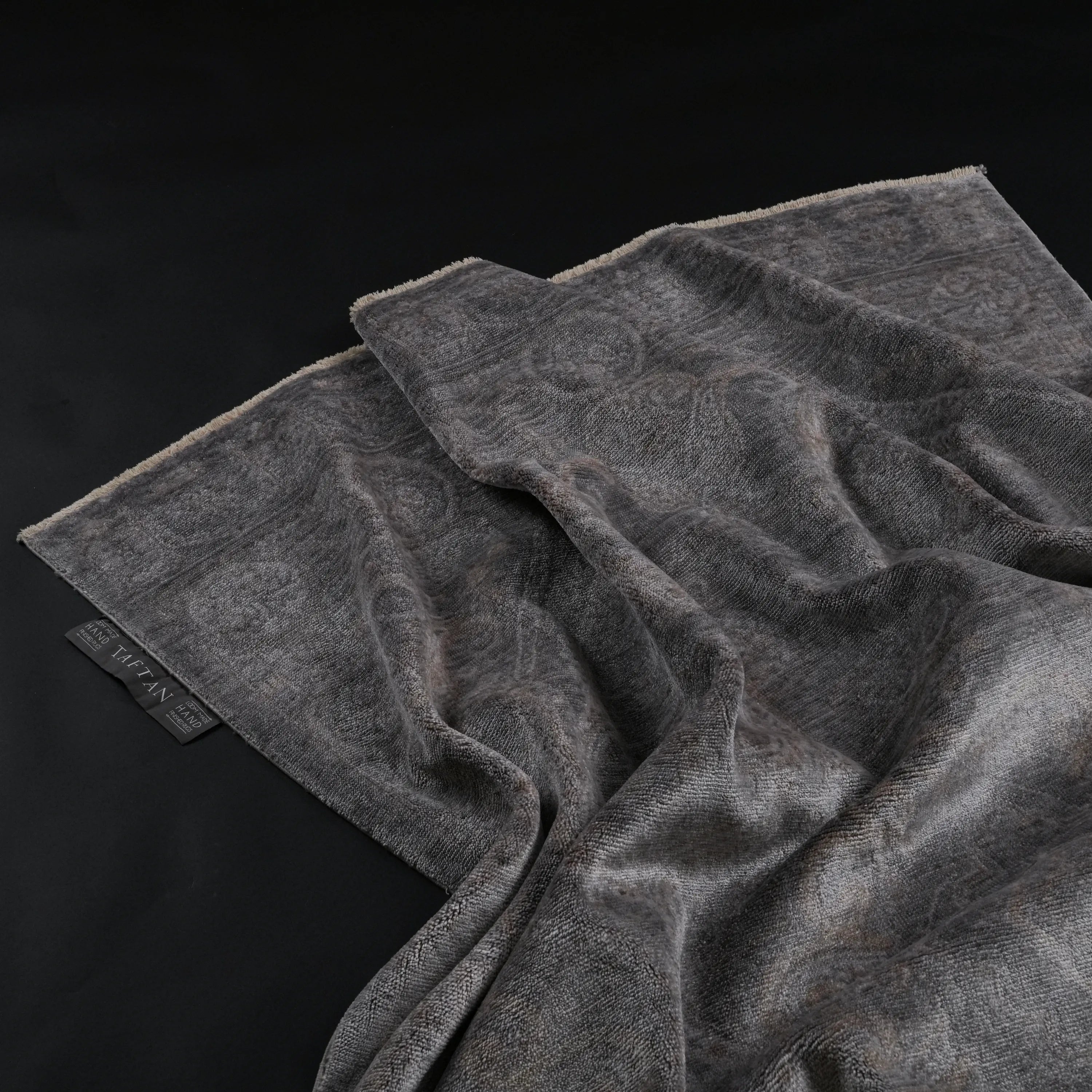 Taftan Vintage Design Machine Woven Carpet