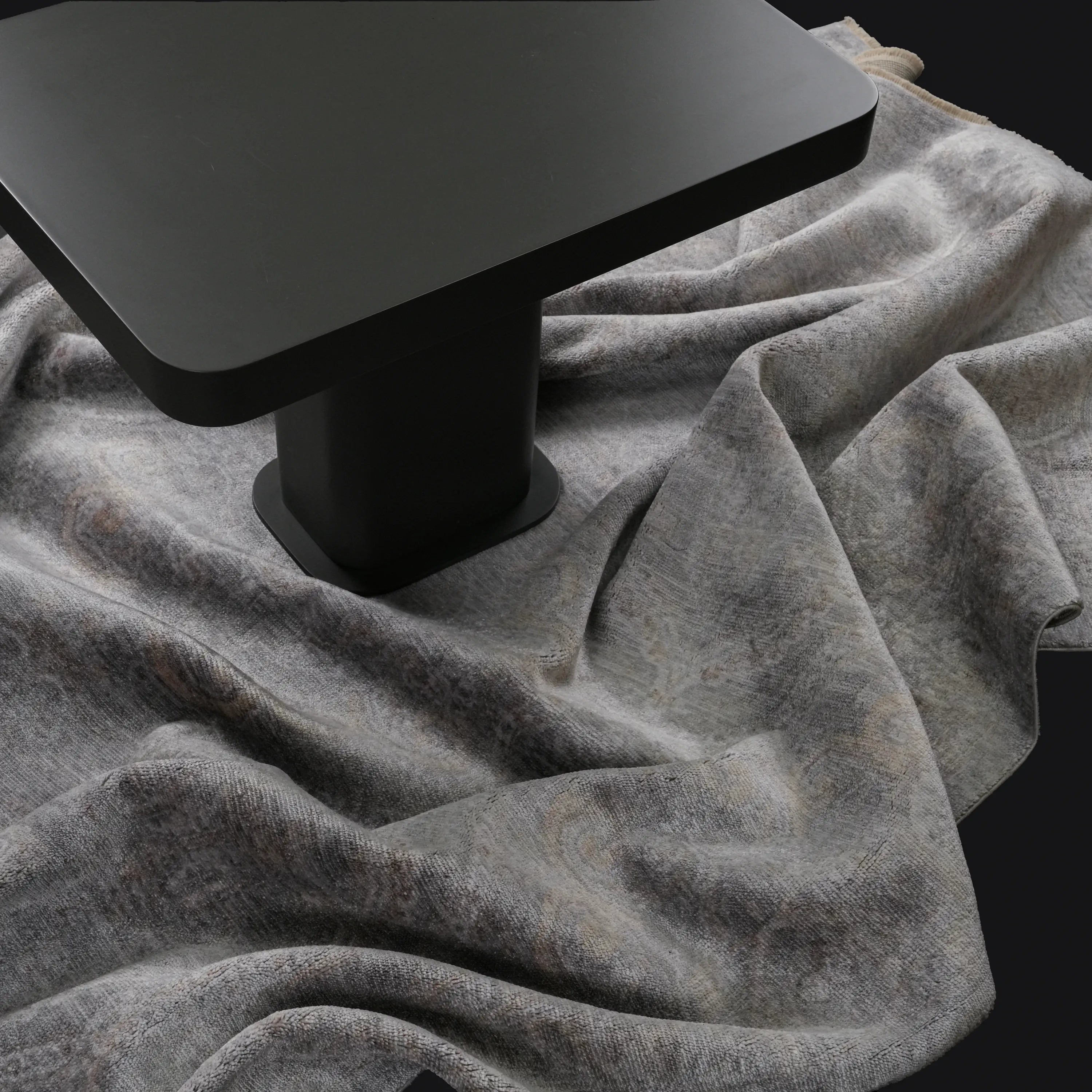 Taftan Vintage Design Machine Woven Carpet