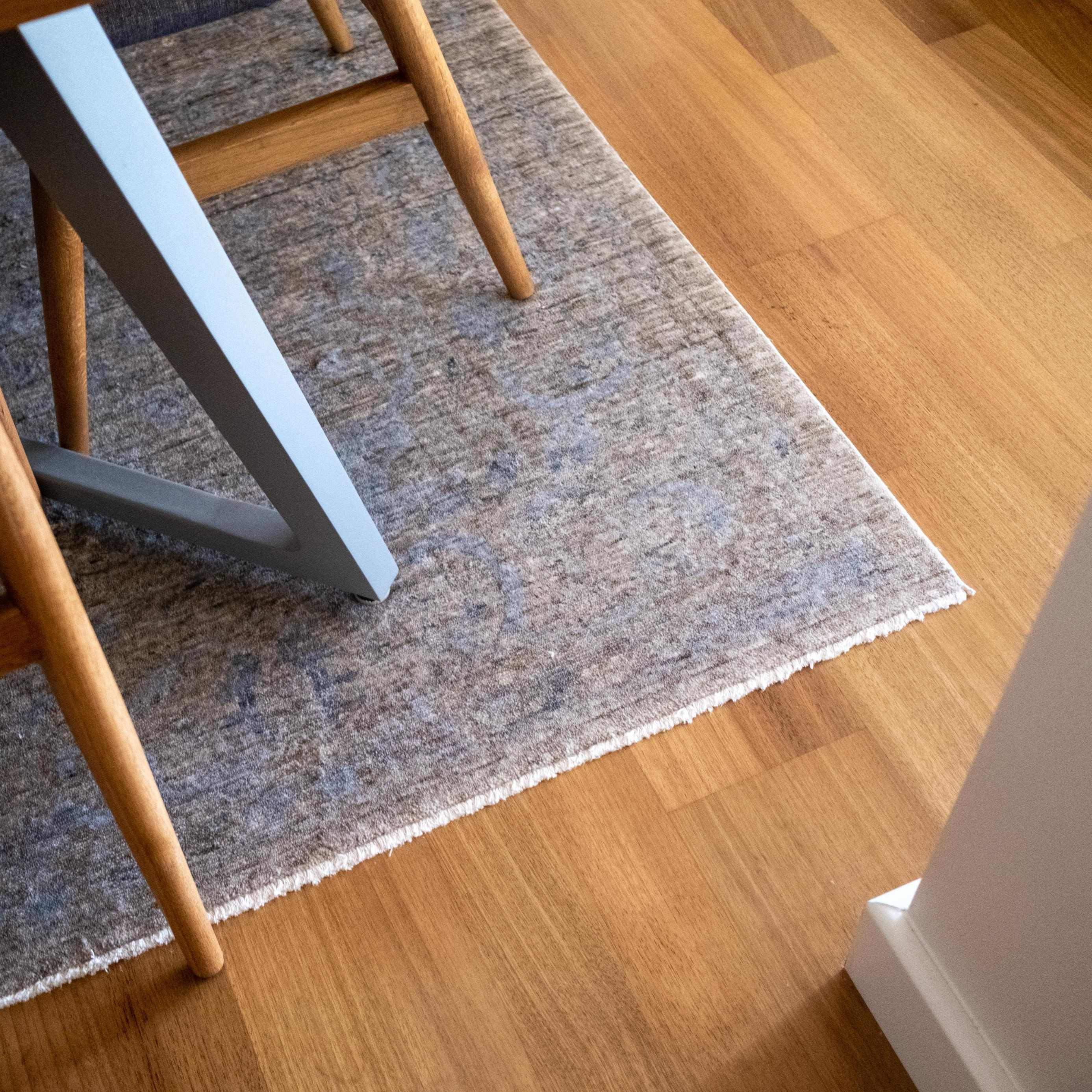 Taftan Serisi Vintage Desenli Tezgah Dokuma Halı