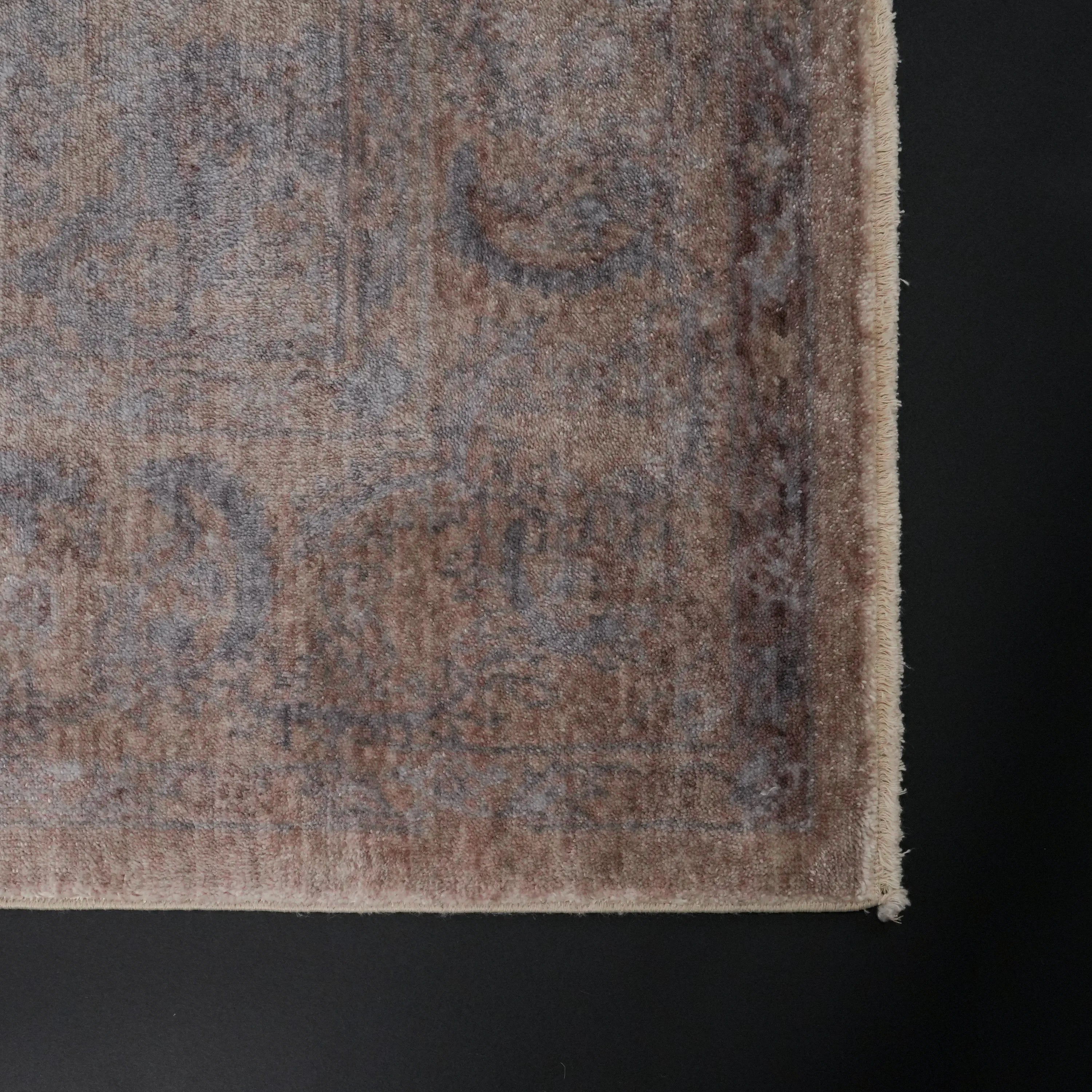 Taftan Series Vintage Patterned Special Countertop Carpet