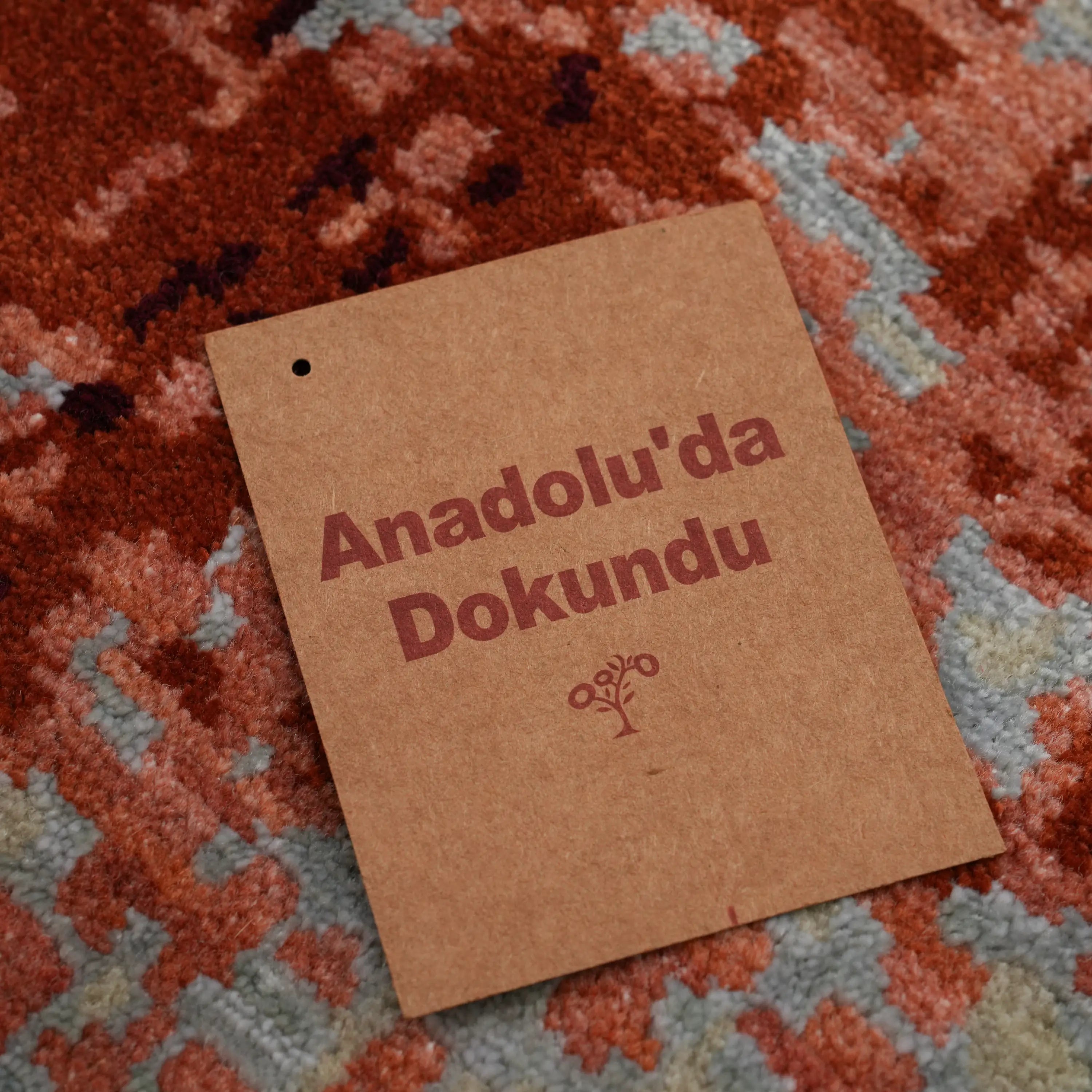 Tempus Serisi Asimetrik Çiçek Kesim Terra Renkli Tezgah Dokuma Halı