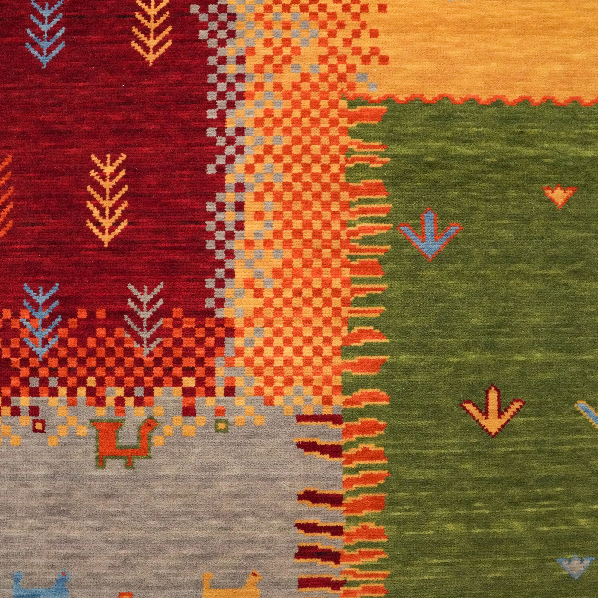 Tempus Series Modern Authentic Patterned Wool Colorful Round Loom-Woven Rug