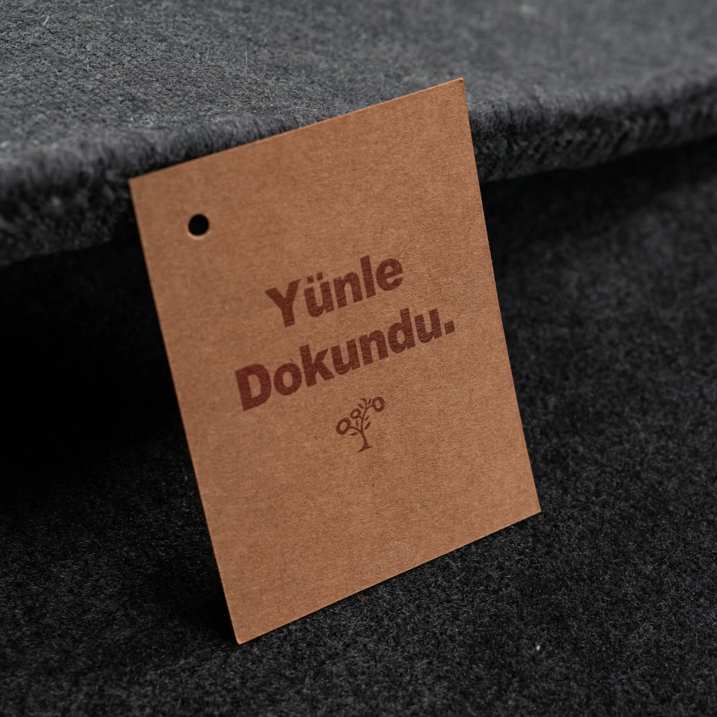 Hand Woven Plain Patterned Anthracite Carpet