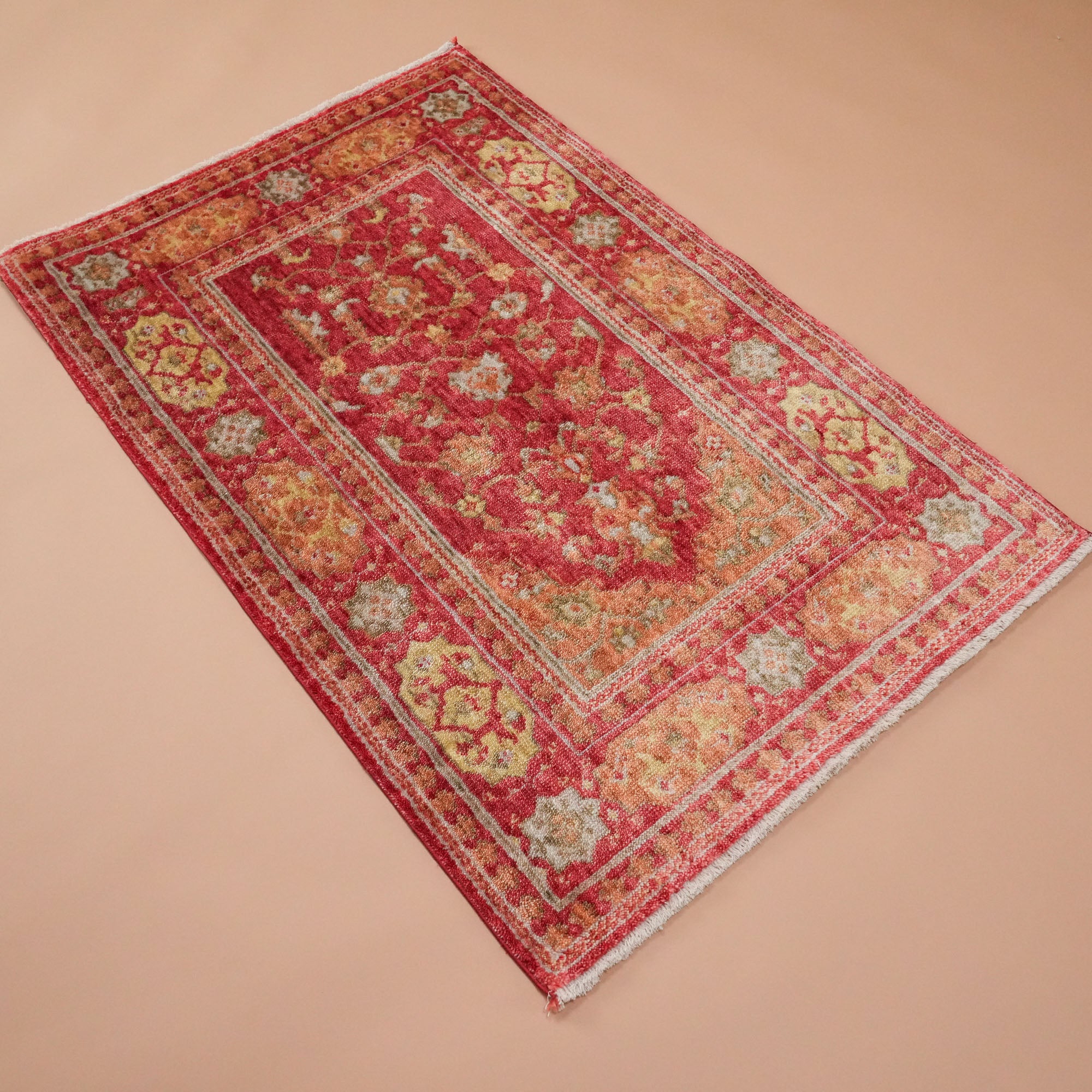 Tezgah Dokuma Tencel Kırmızı Seccade Halı
