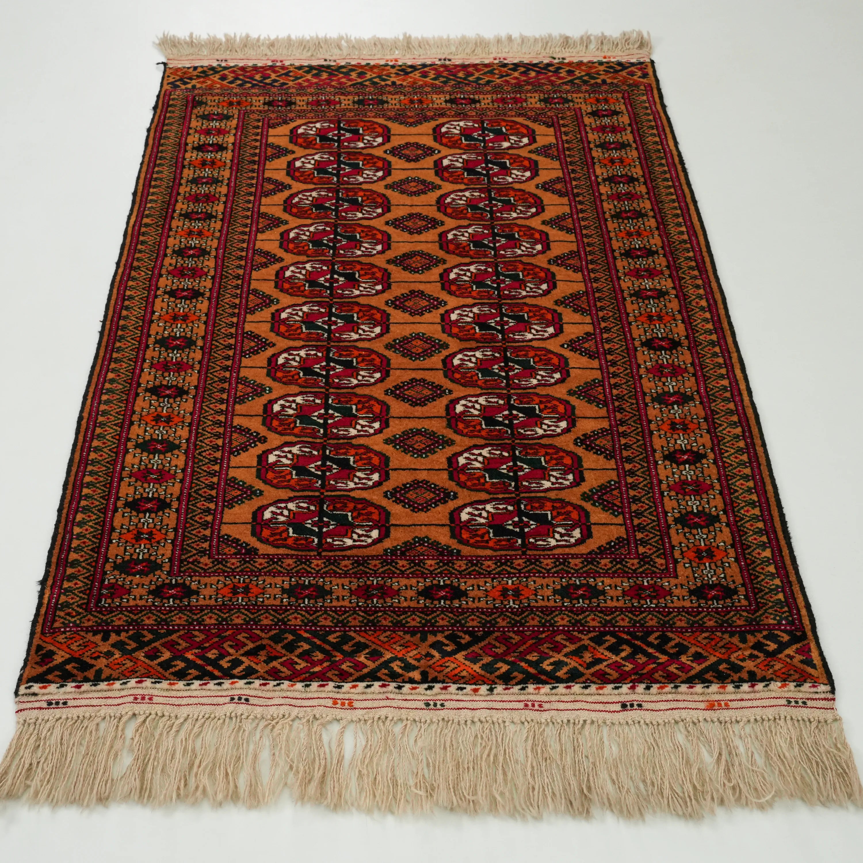 Türkmen Desenli Buhara Köy Dokuma Halı