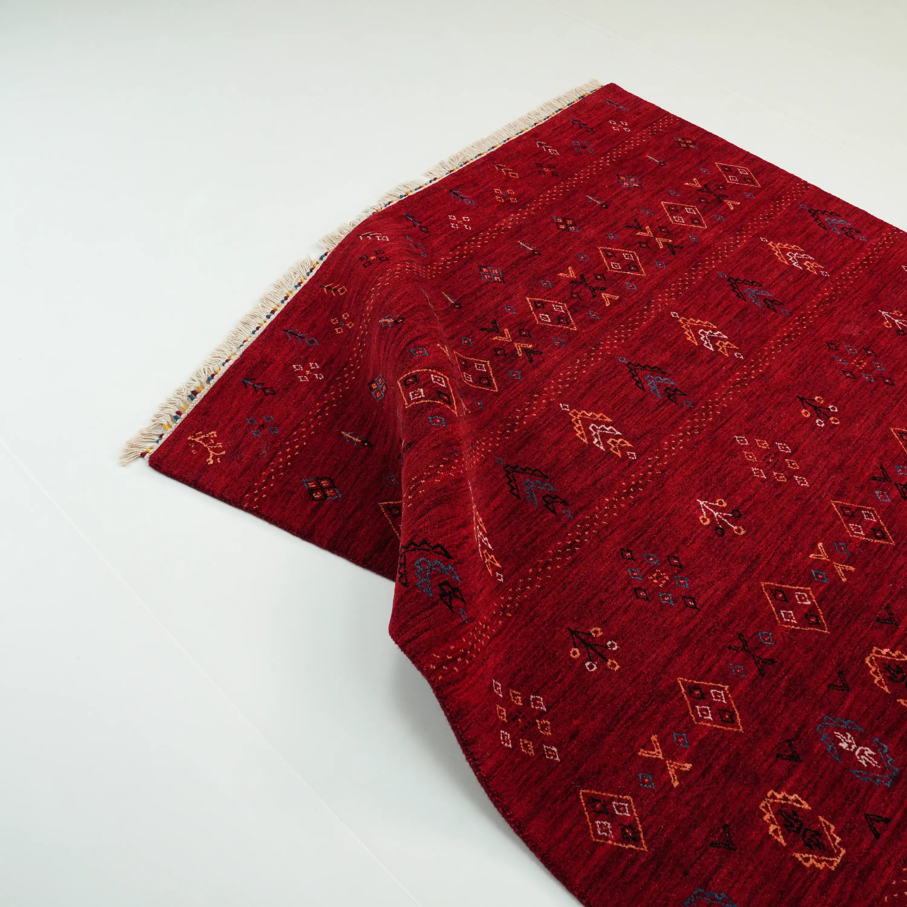 Urkum Series Authentic Patterned Red Wool Loom Woven Rug