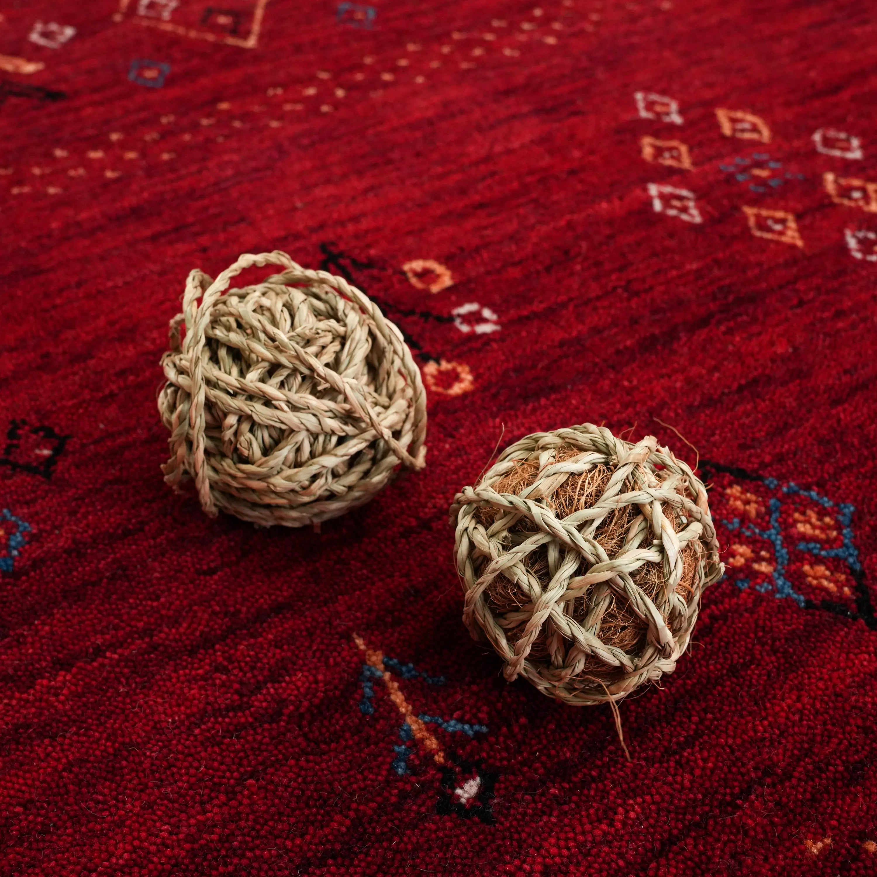 Urkum Series Authentic Patterned Red Wool Loom Woven Rug