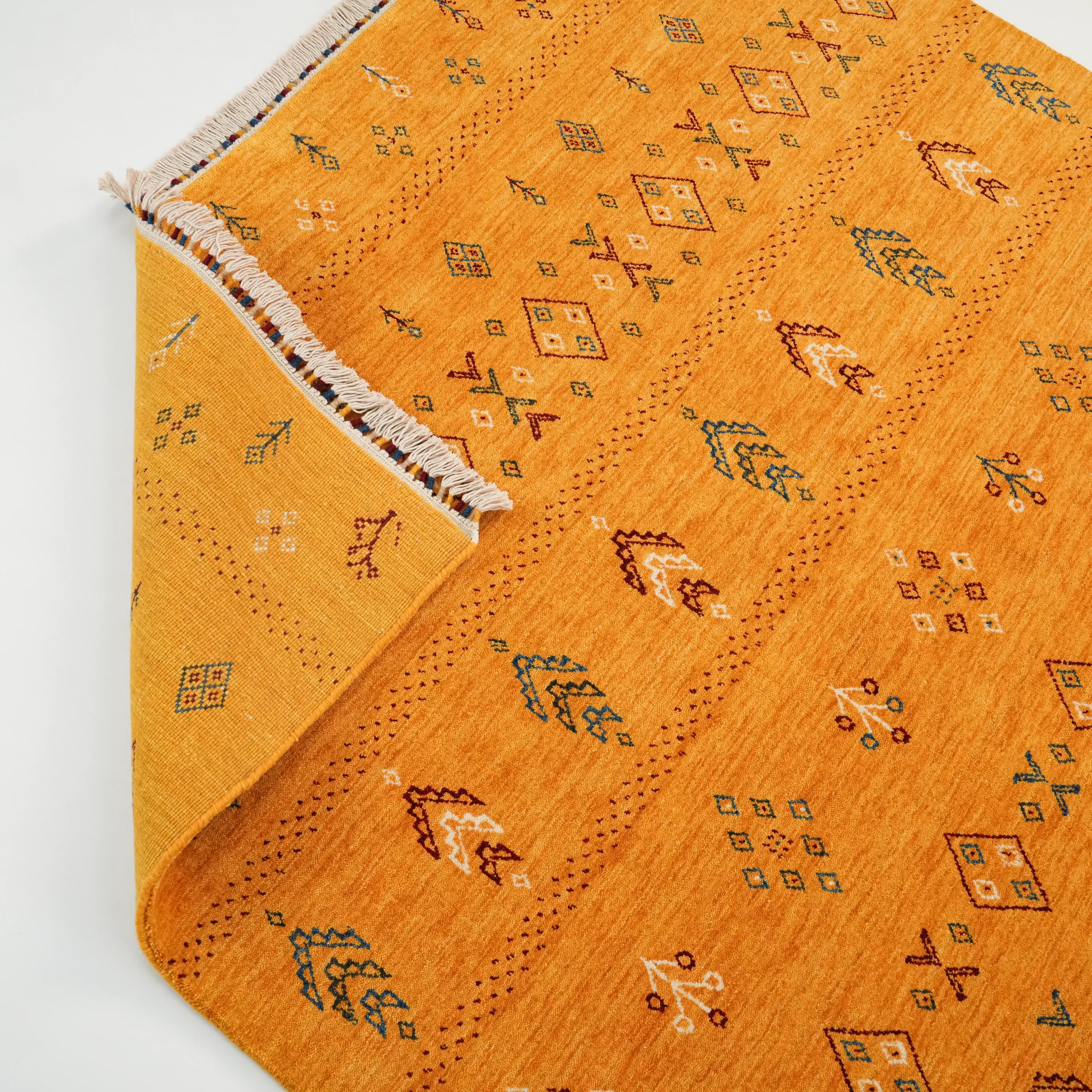 Urkum Series Authentic Patterned Yellow Wool Loom Woven Rug