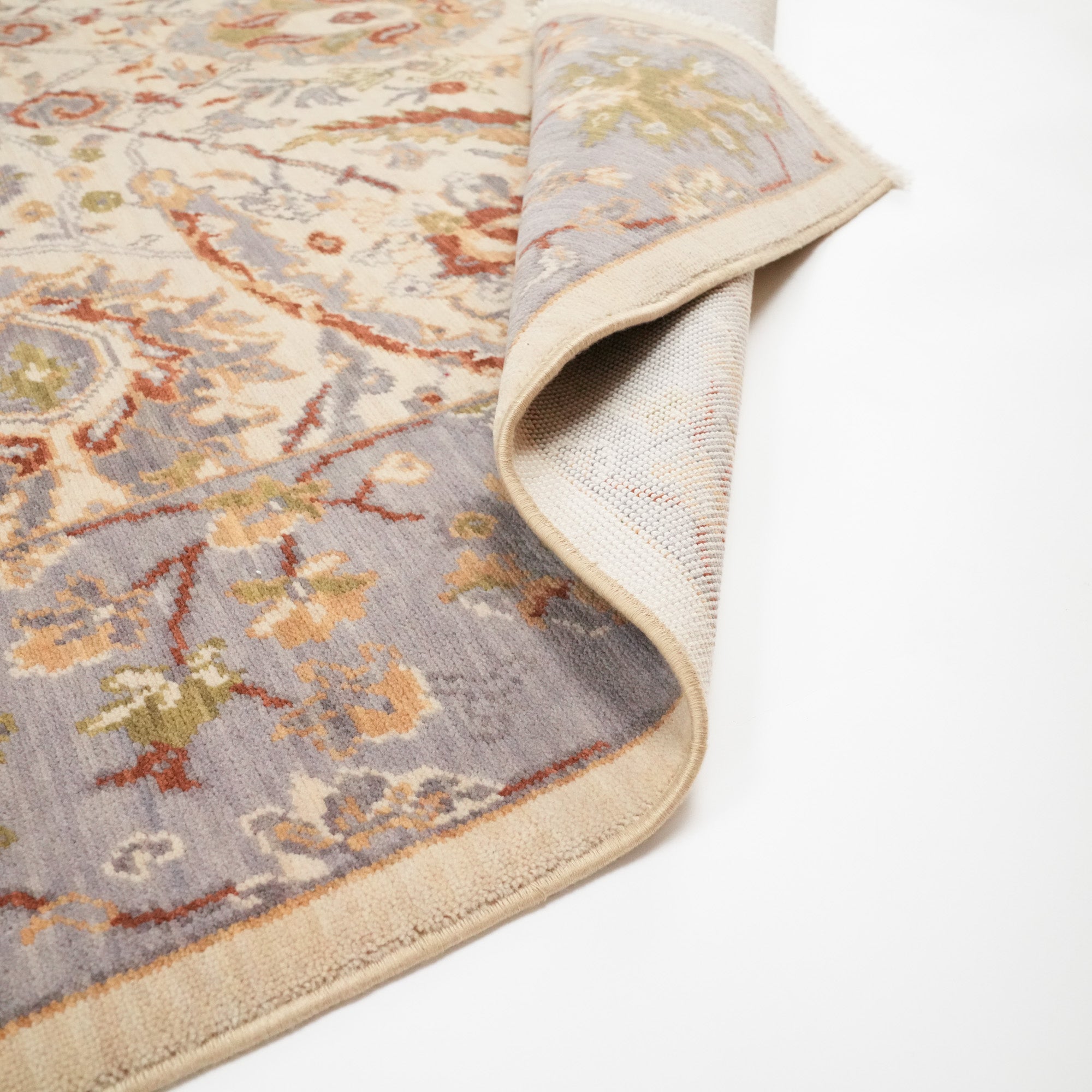 Tempus Serisi Uşak Desenli Bej Vizon Yün Tezgah Dokuma Halı