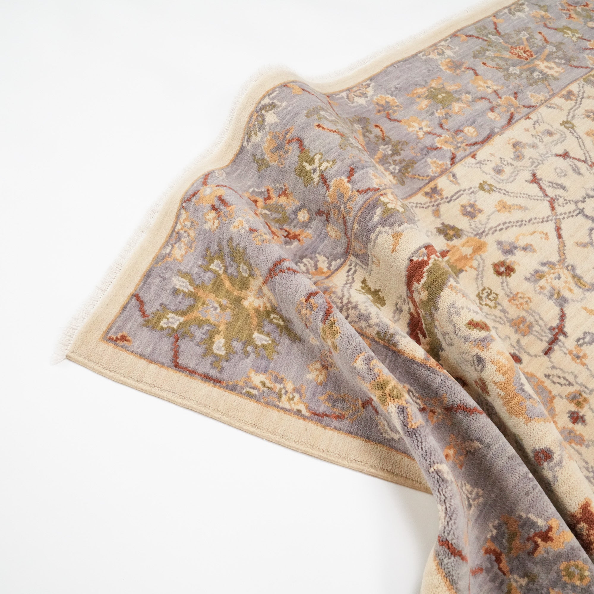 Tempus Serisi Uşak Desenli Bej Vizon Yün Tezgah Dokuma Halı