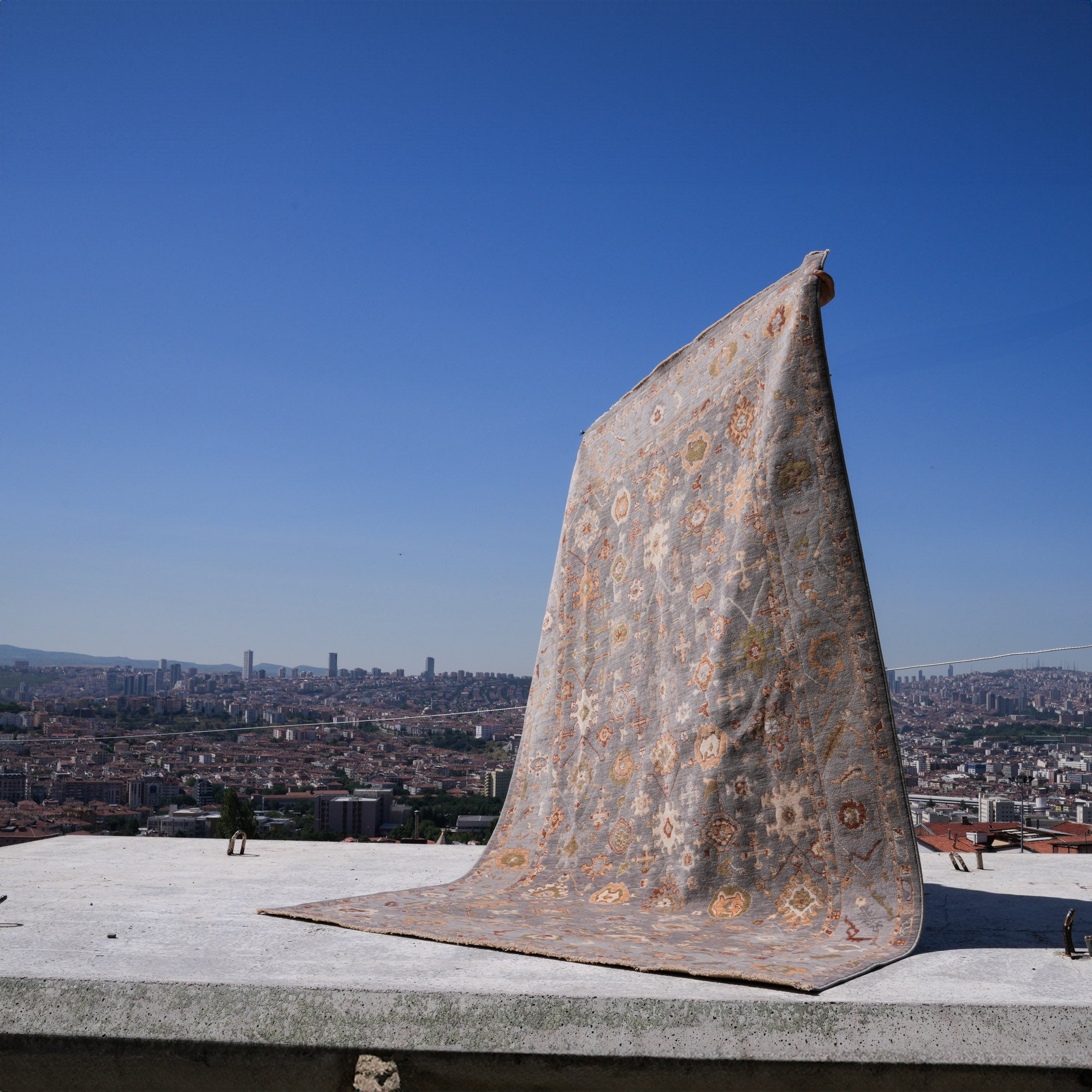 Tempus Serisi Uşak Desenli Gri Vizon Yün Tezgah Dokuma Halı