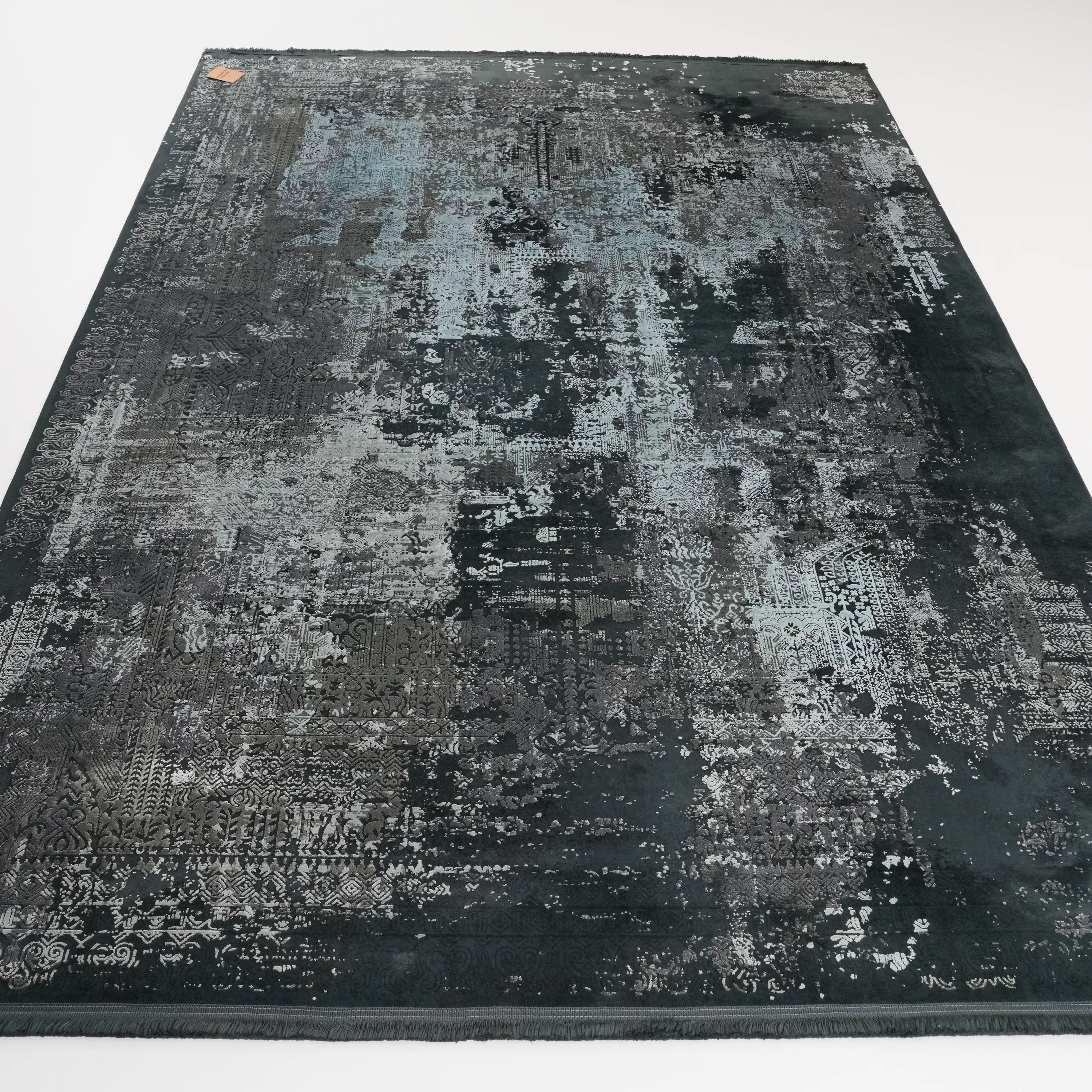 Vintage Desenli Antrasit Viskon Halı