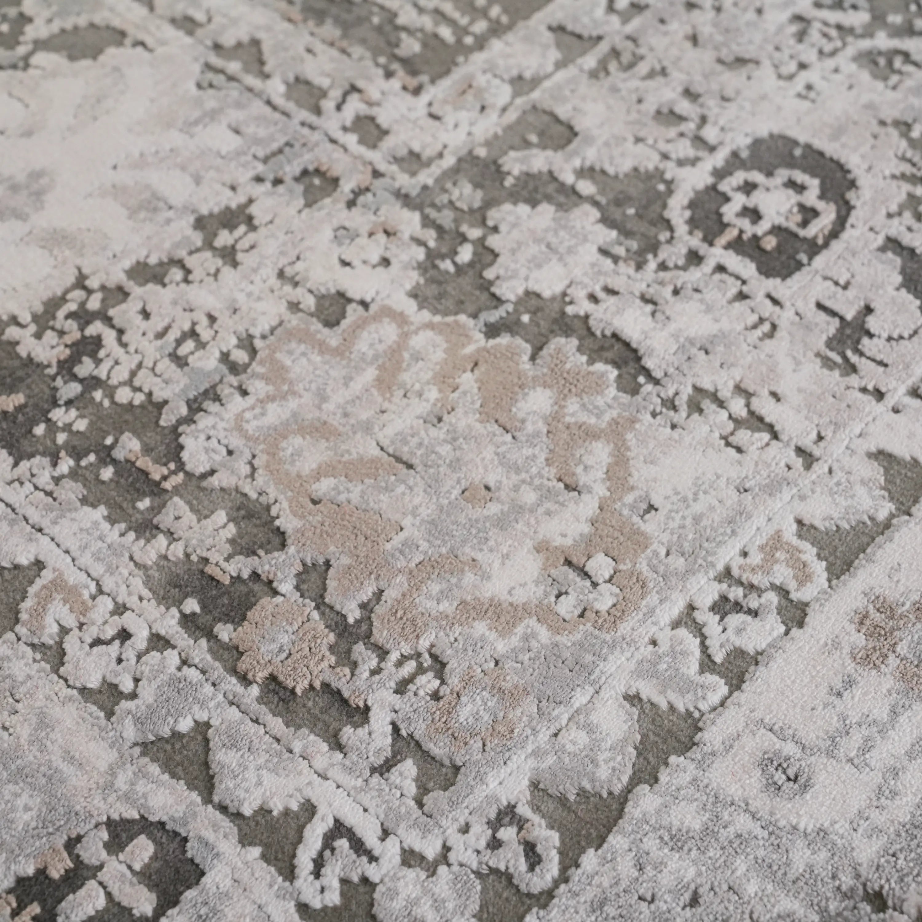 Vintage Desenli Gri Viskon Halı