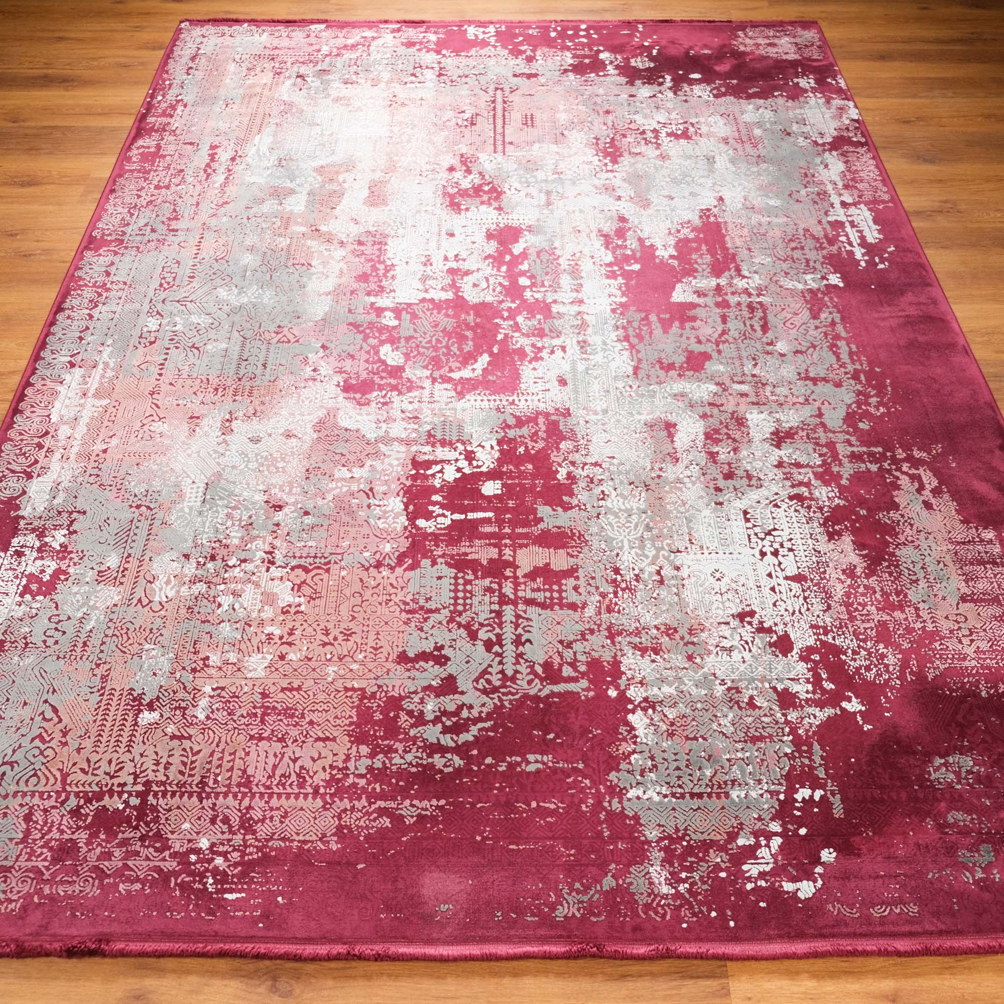 Vintage Design Machine Woven Carpet