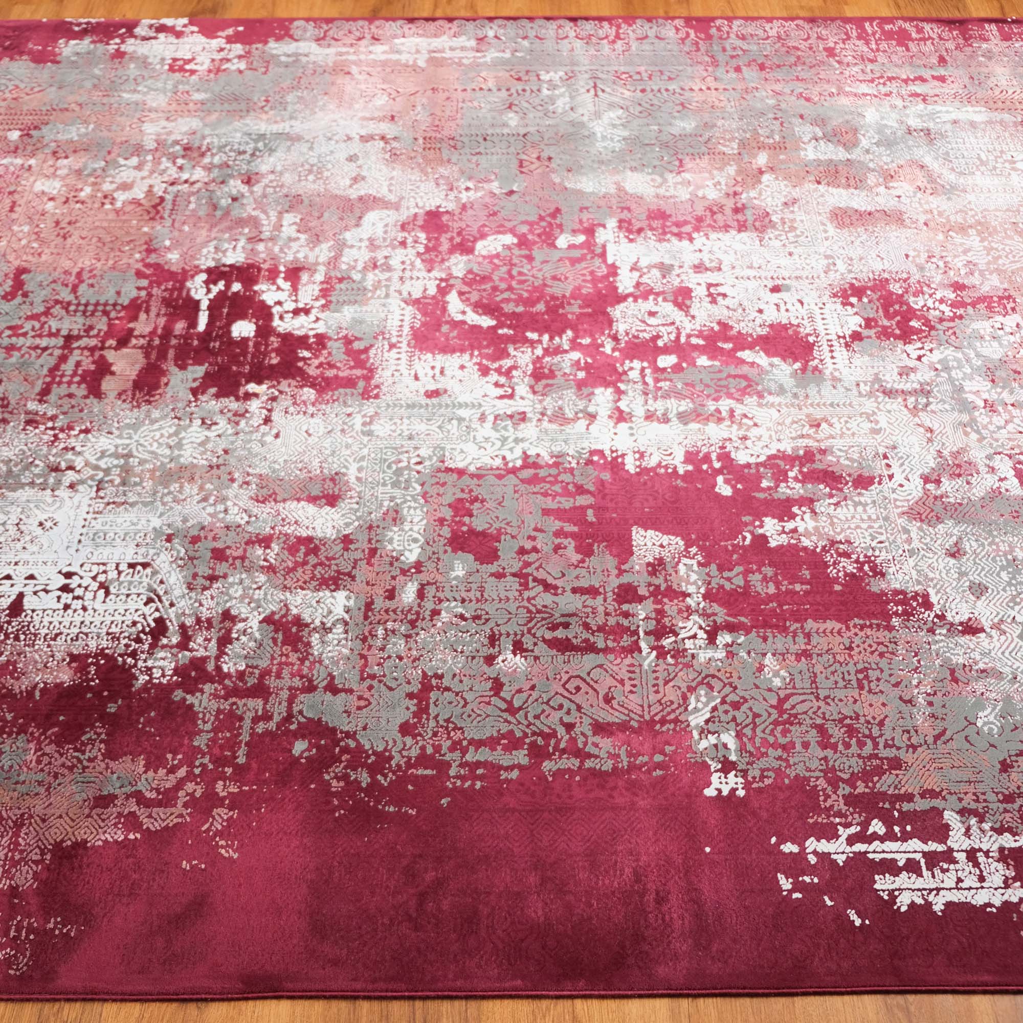 Vintage Design Machine Woven Carpet