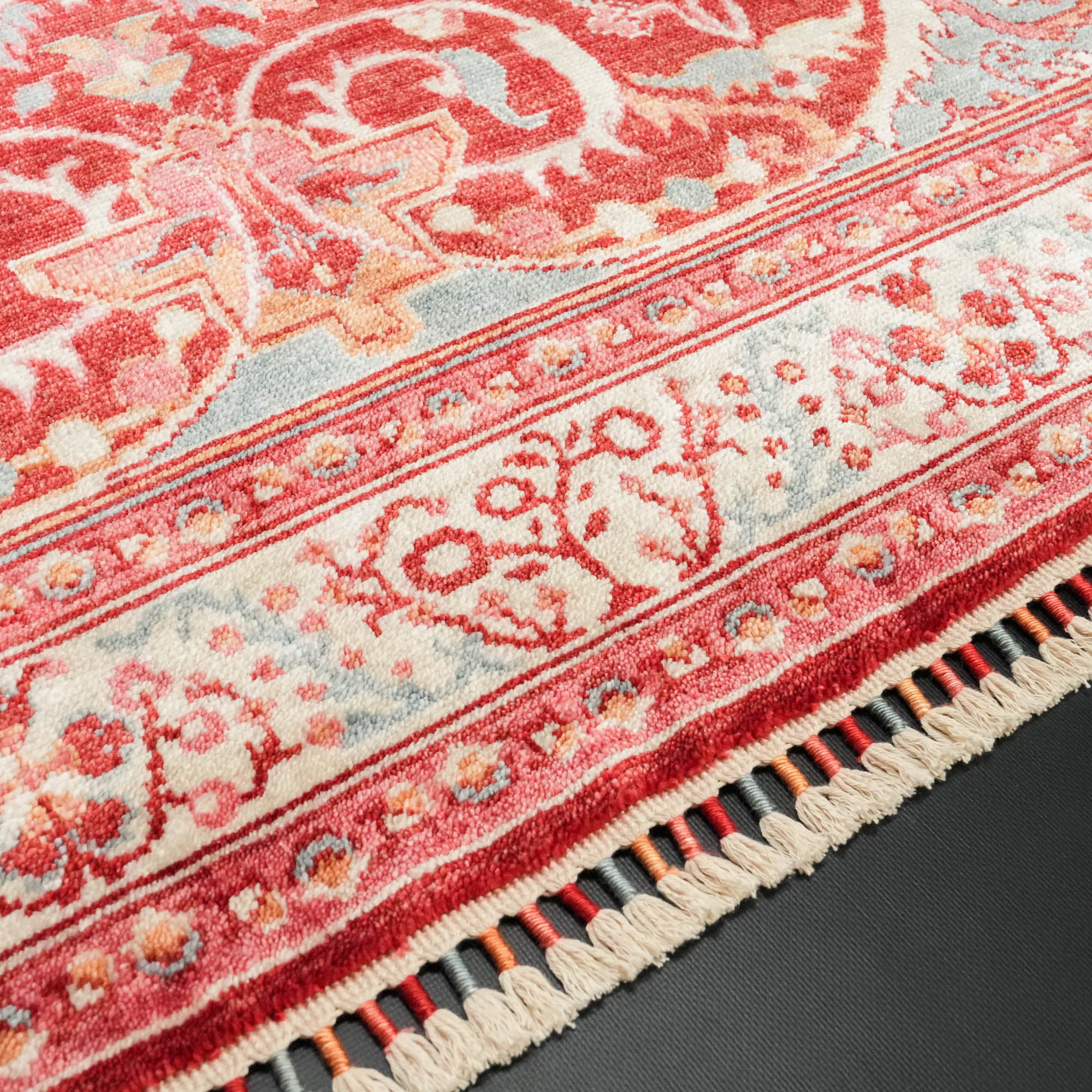 Zade Series Flower Patterned Red Loom-Woven Rug