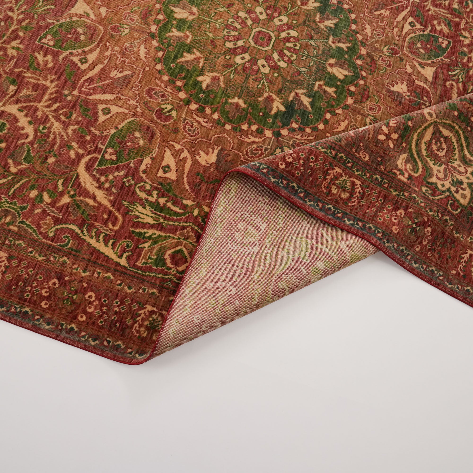 Zade Serisi Çiçek Desenli Rengarenk Yün Tezgah Dokuma Halı