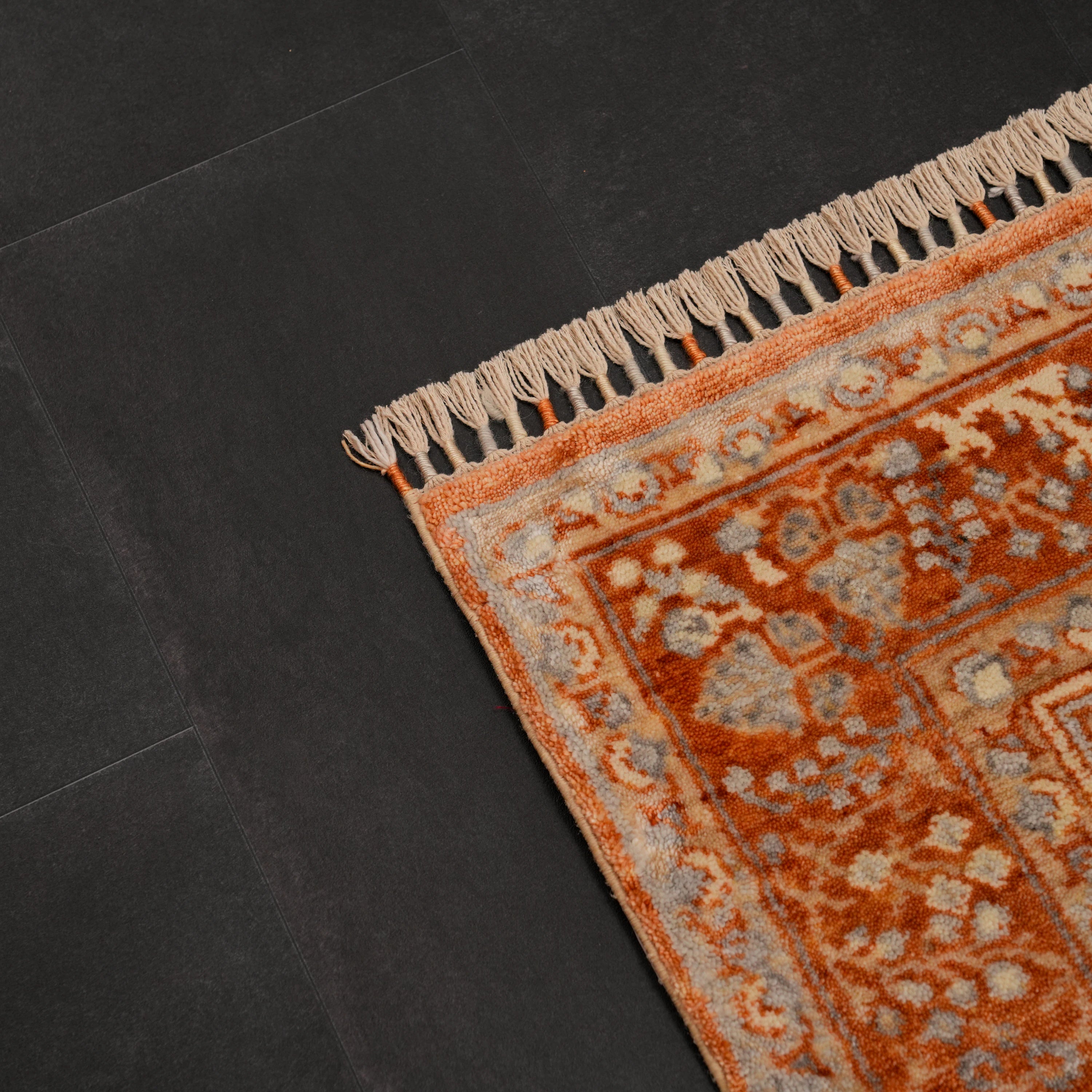 Zade Series Floral Patterned Terra Loom-Woven Natural Rug