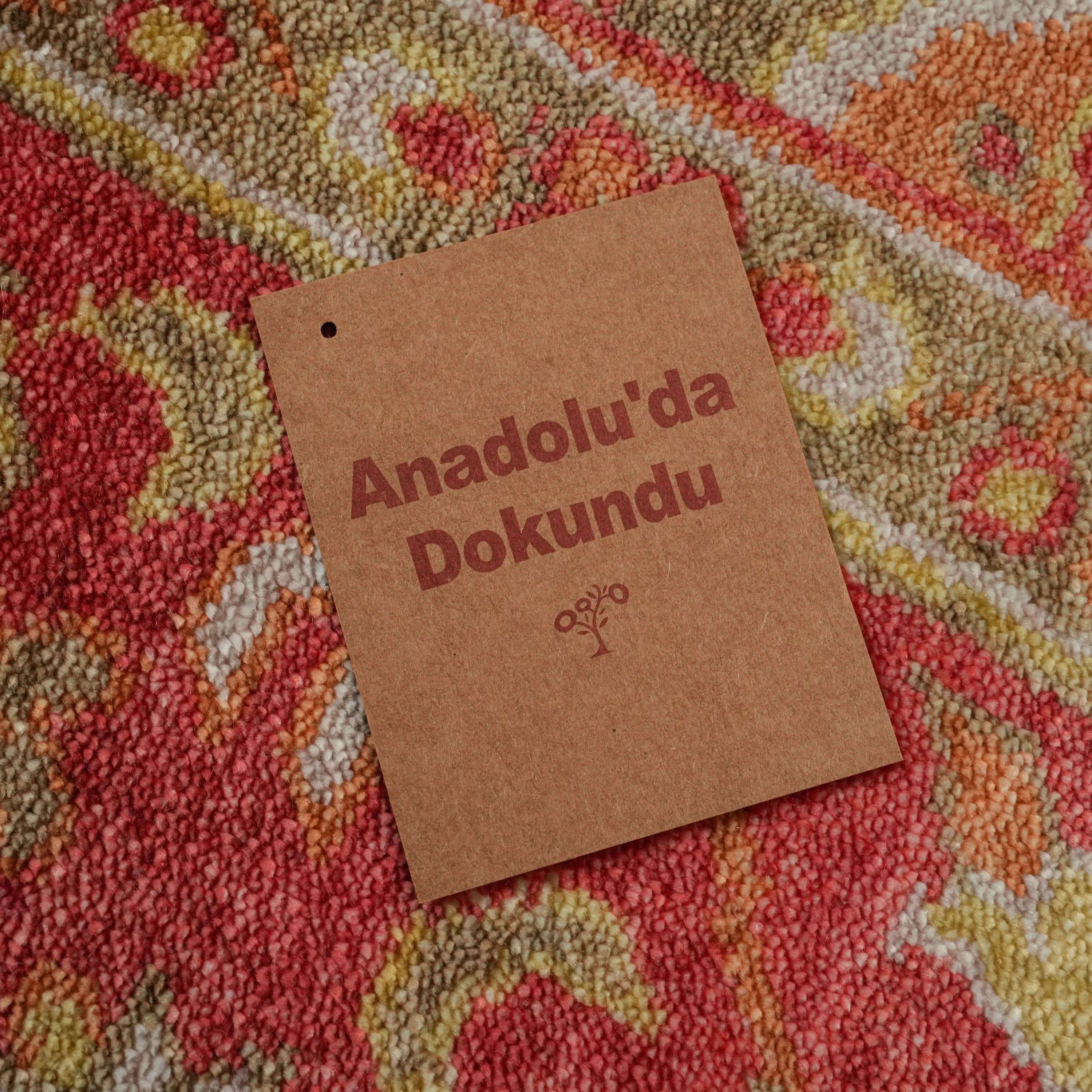 Zade Serisi Memlük Desenli Kırmızı Yeşil Tezgah Dokuma Doğal Halı