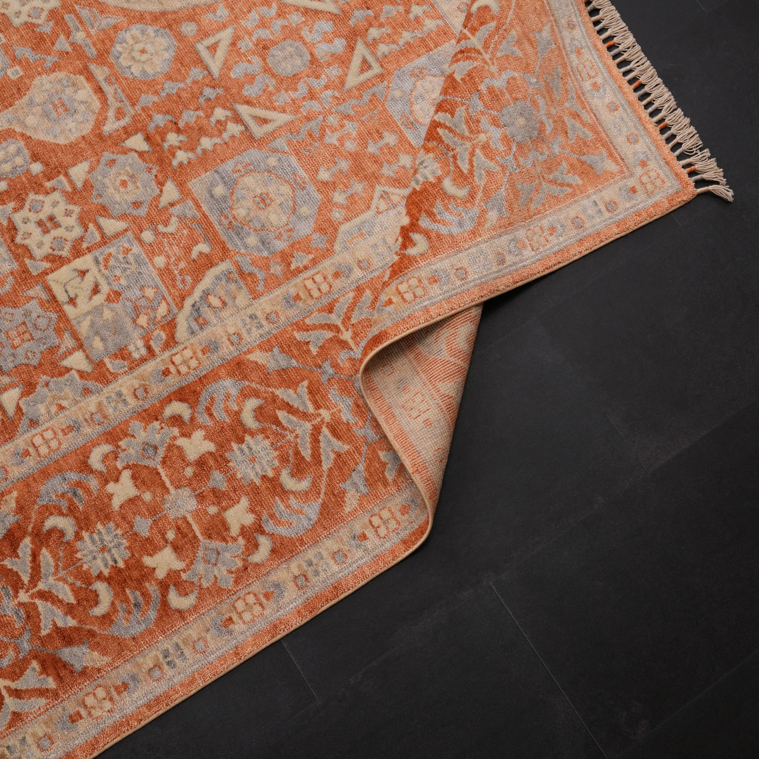 Zade Series Mamluk Patterned Terra Loom-Woven Natural Rug