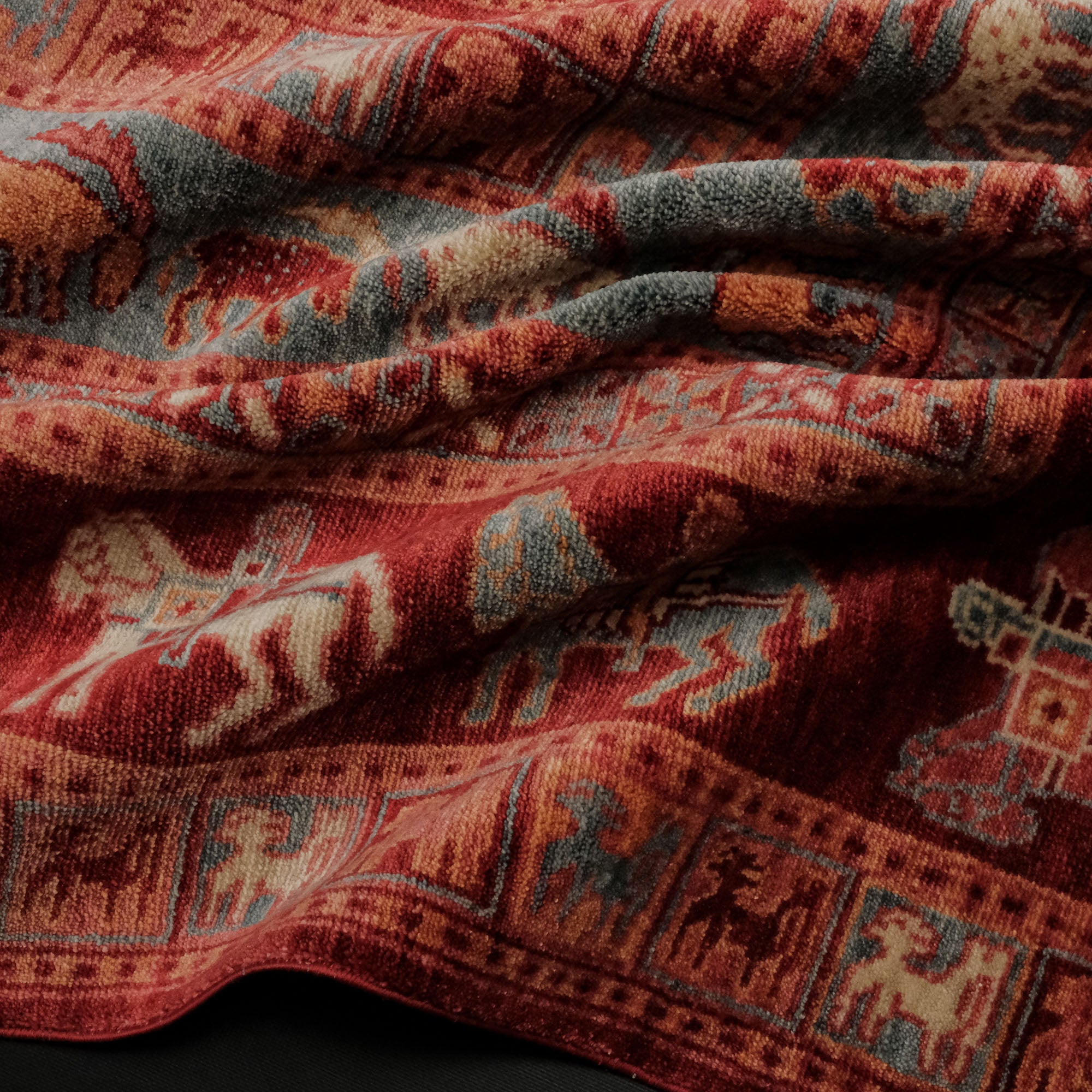 Zade Serisi Pazırık Desenli Kırmızı Tezgah Dokuma Doğal Halı