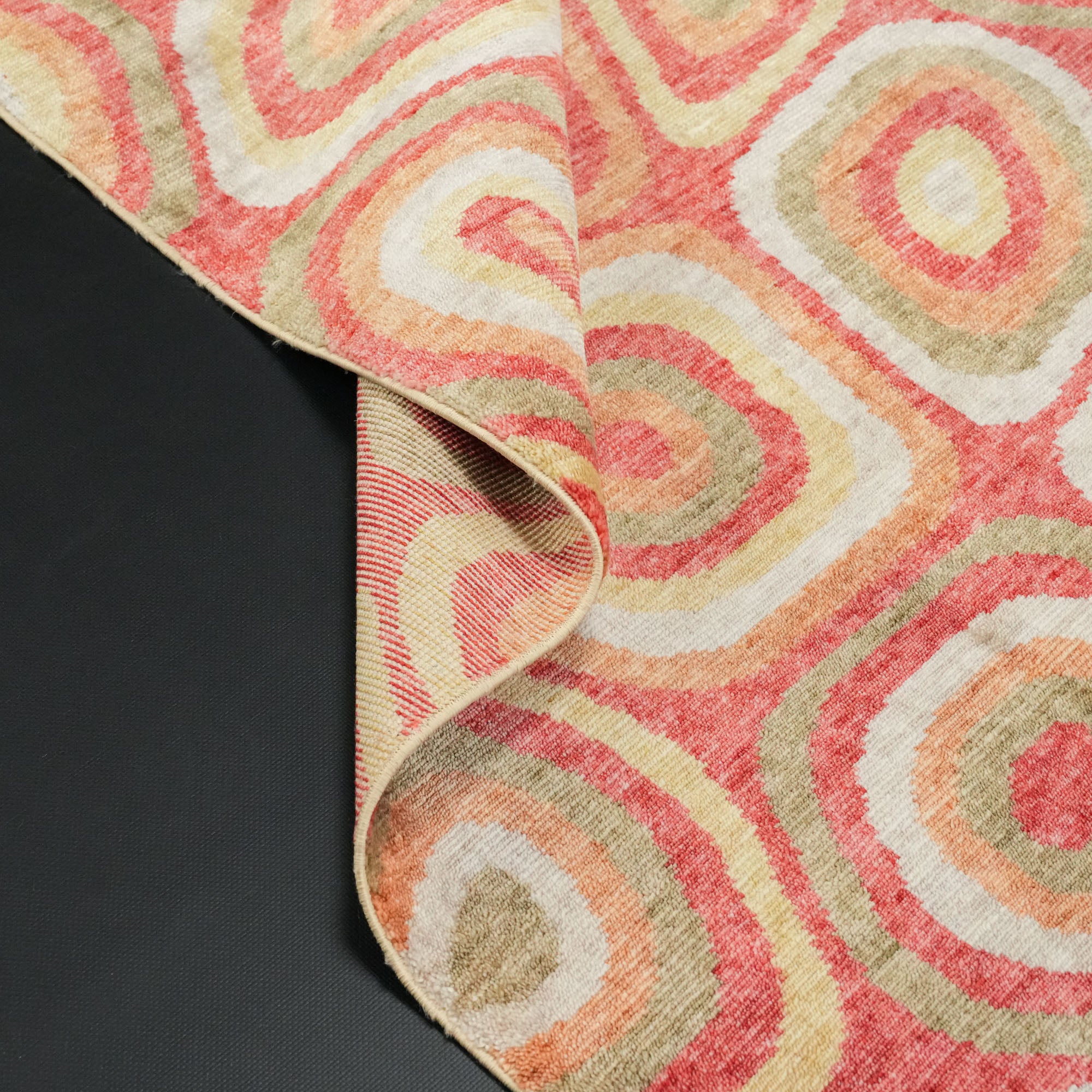 Zade Serisi Rengarenk Geometrik Desenli Tezgah Dokuma Halı