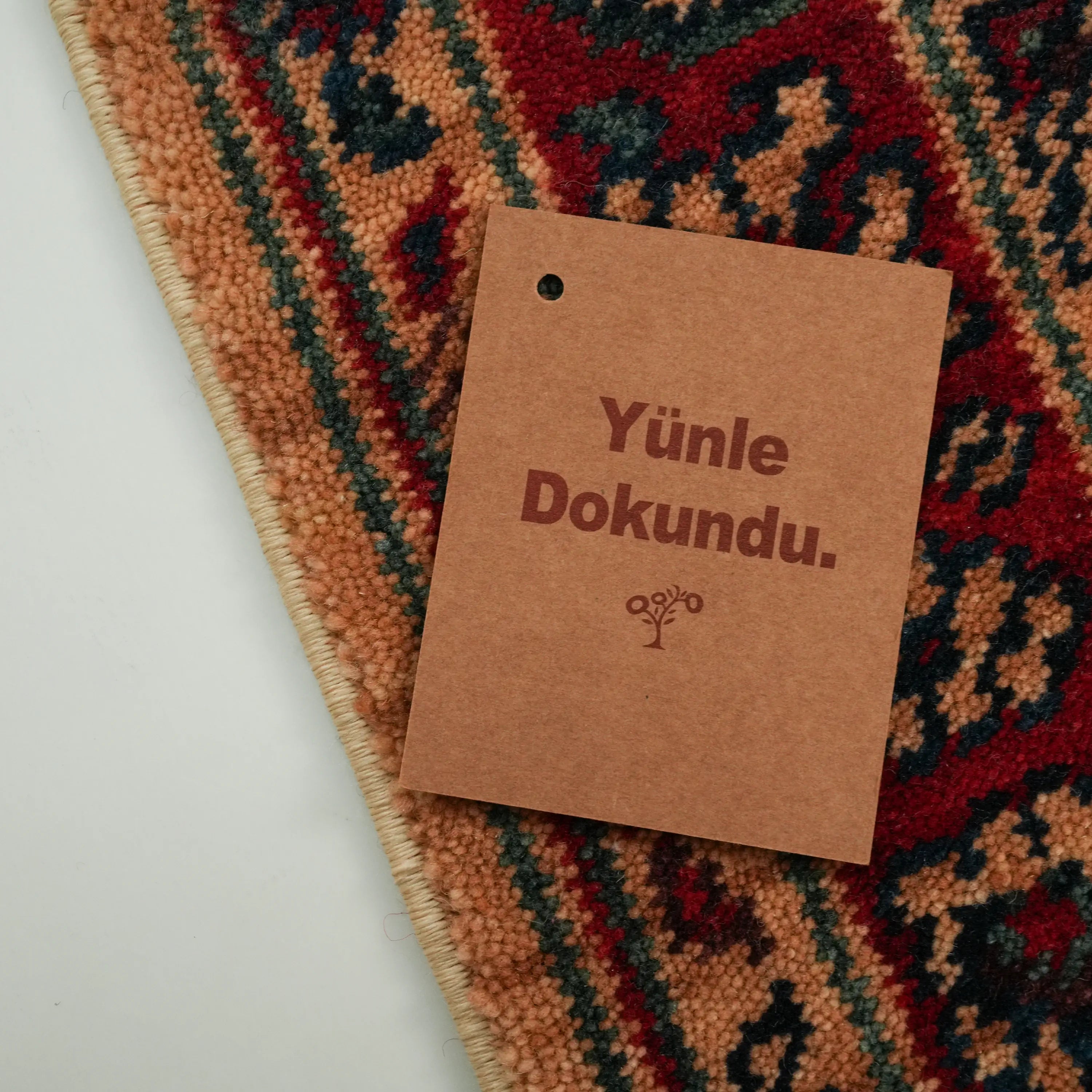 Zade Serisi Rengarenk Yün Tezgah Dokuma Halı Seccade