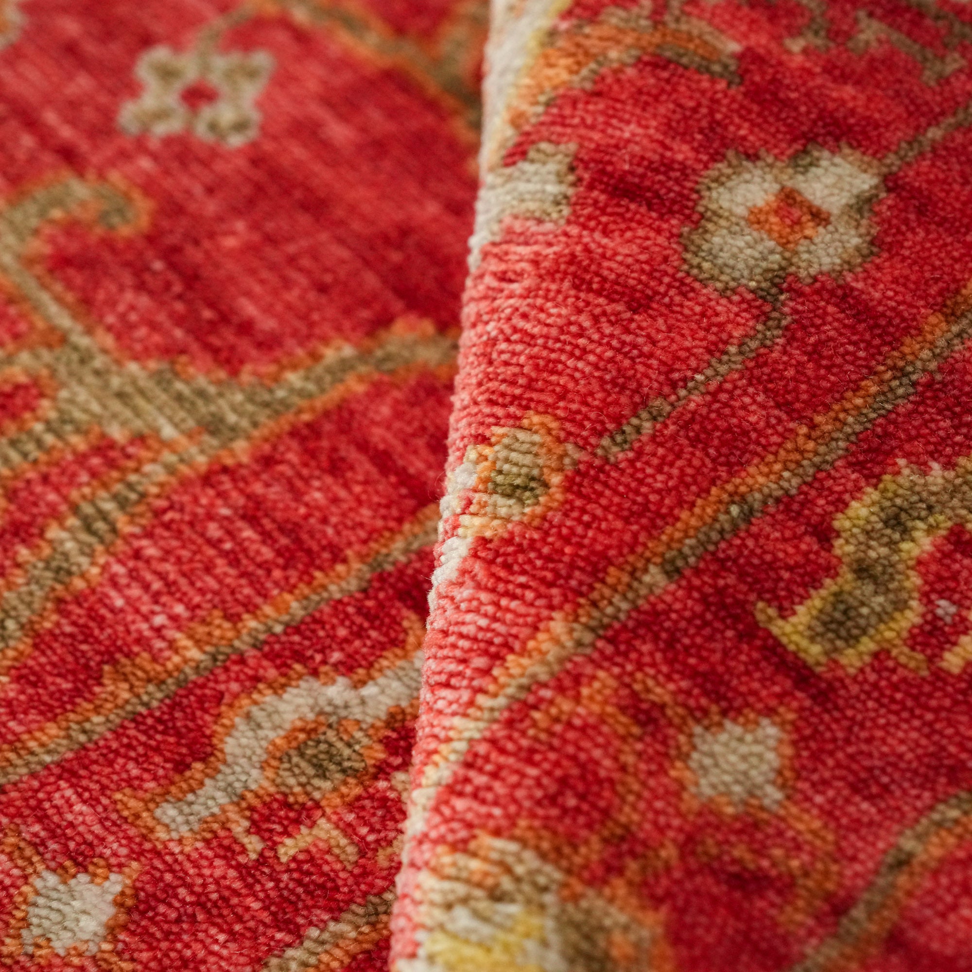 Zade Series Uşak Patterned Red Loom Woven Natural Carpet