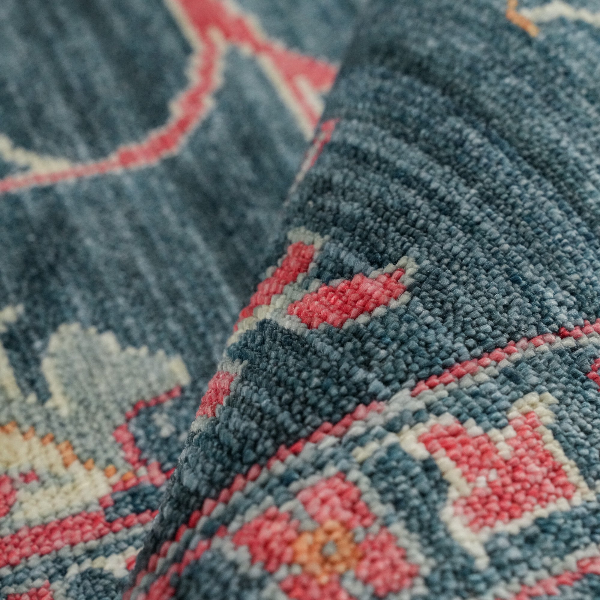 Zade Series Uşak Patterned Navy Blue Special Loom Woven Natural Carpet