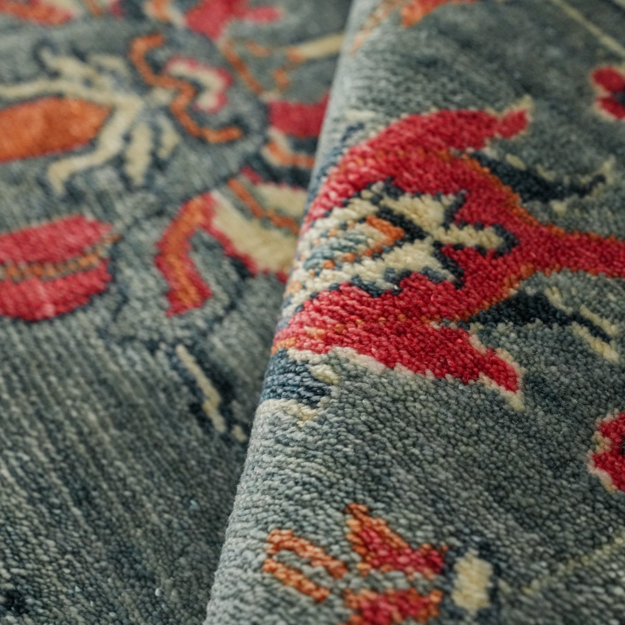 Zade Series Uşak Patterned Turquoise Loom-Woven Natural Rug