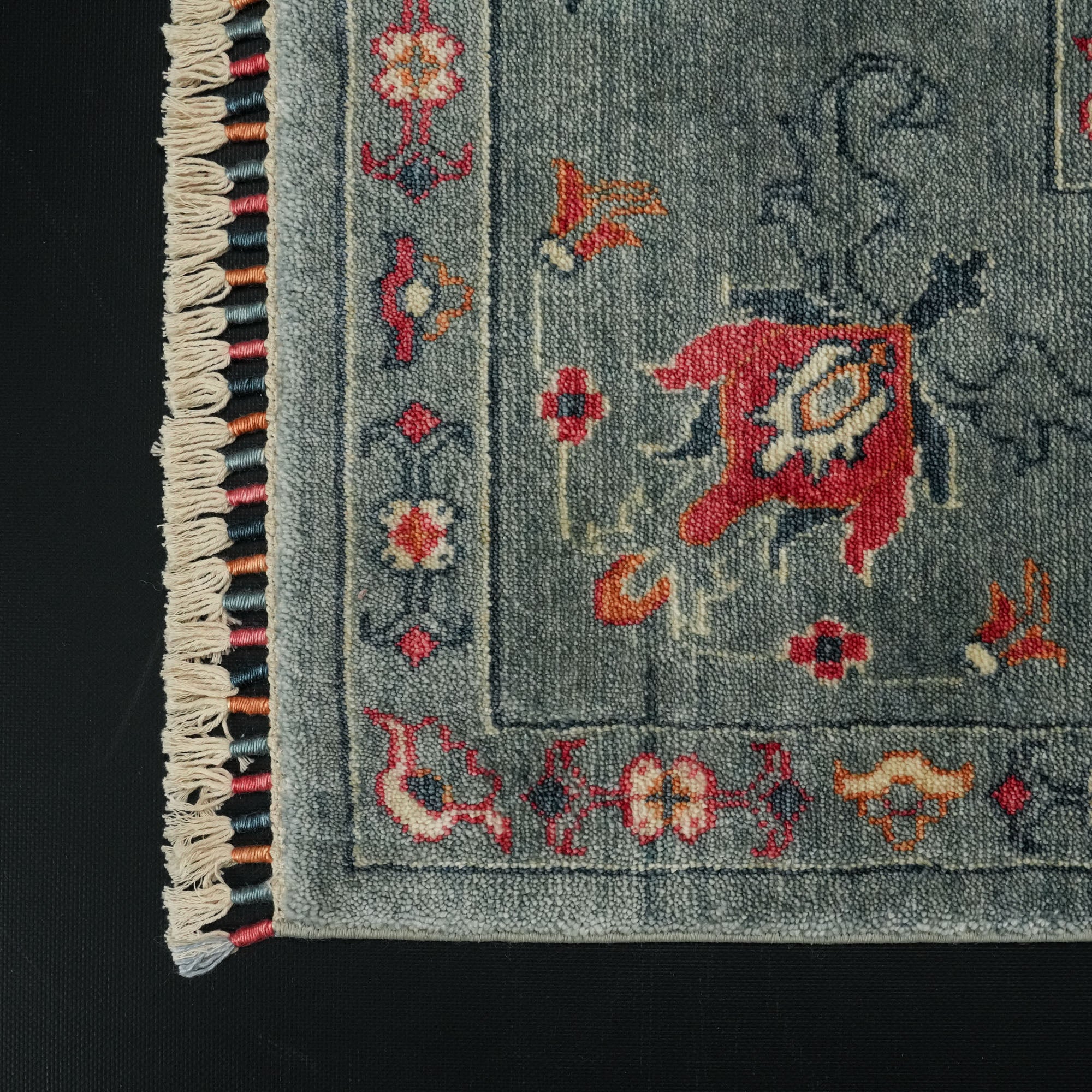 Zade Series Uşak Patterned Turquoise Loom-Woven Natural Rug