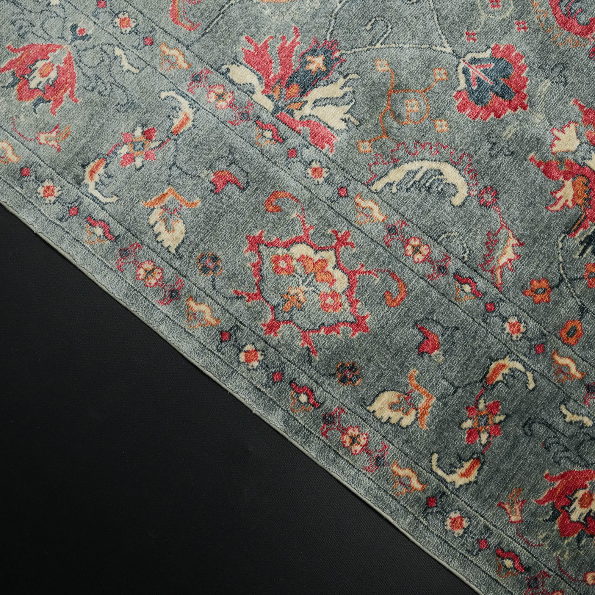 Zade Series Uşak Patterned Turquoise Loom-Woven Natural Rug