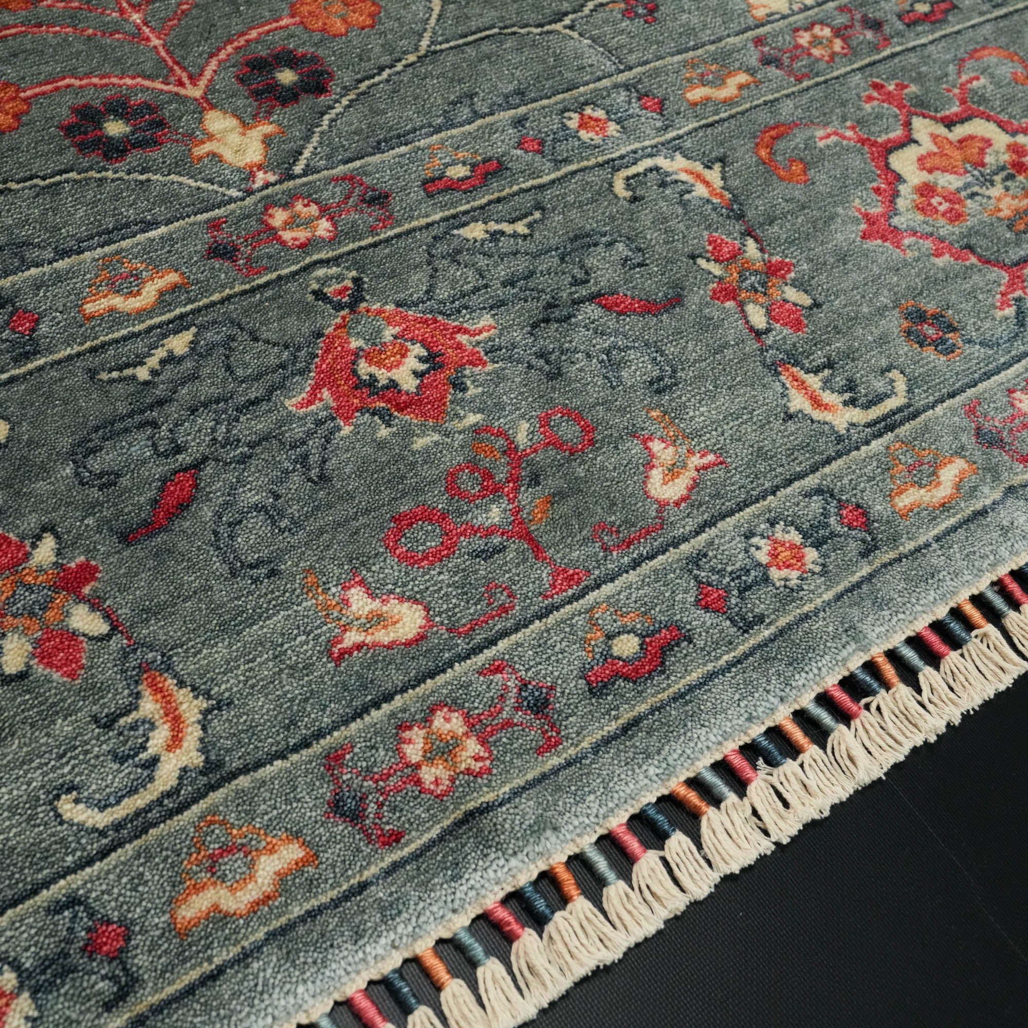 Zade Series Uşak Patterned Turquoise Loom-Woven Natural Rug