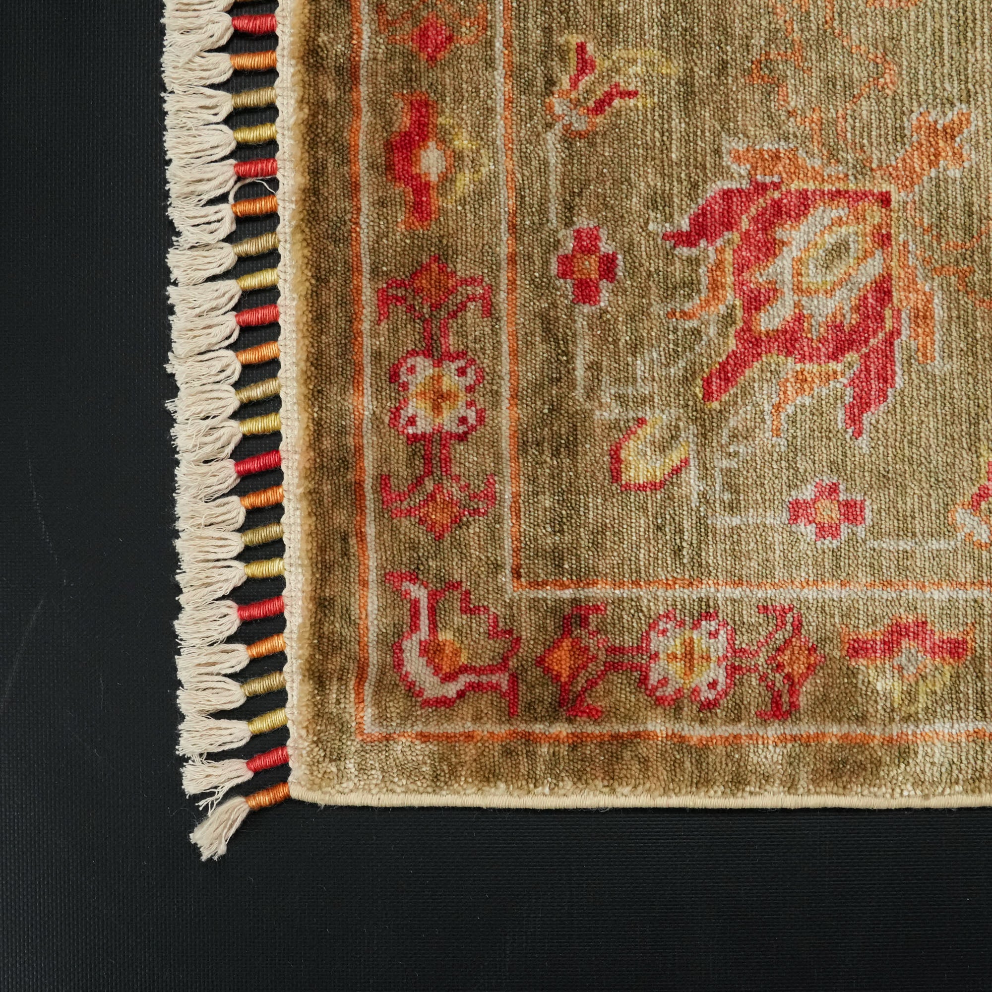 Zade Series Uşak Patterned Green Loom Woven Natural Carpet