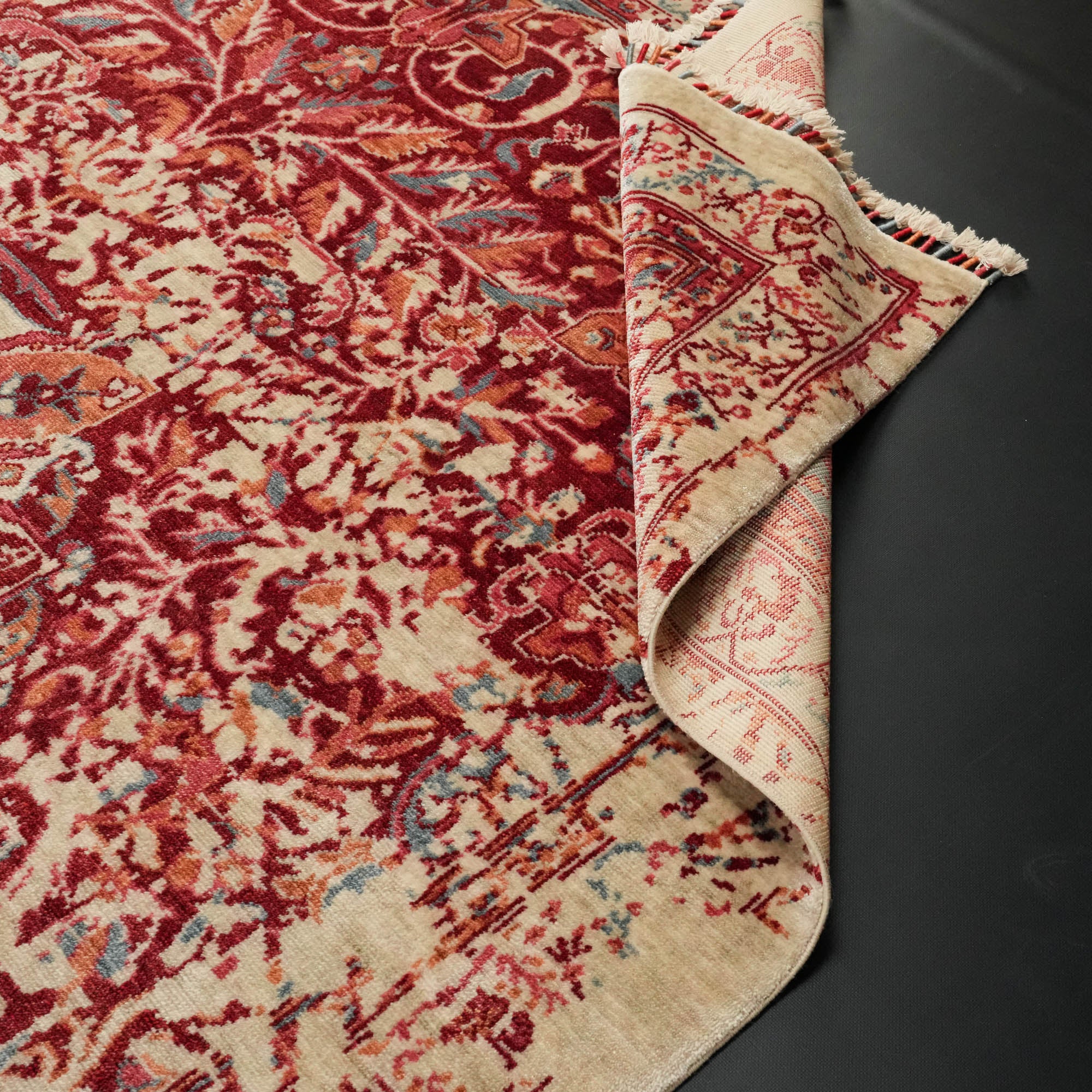 Zade Series Vintage Patterned Red Special Loom Carpet