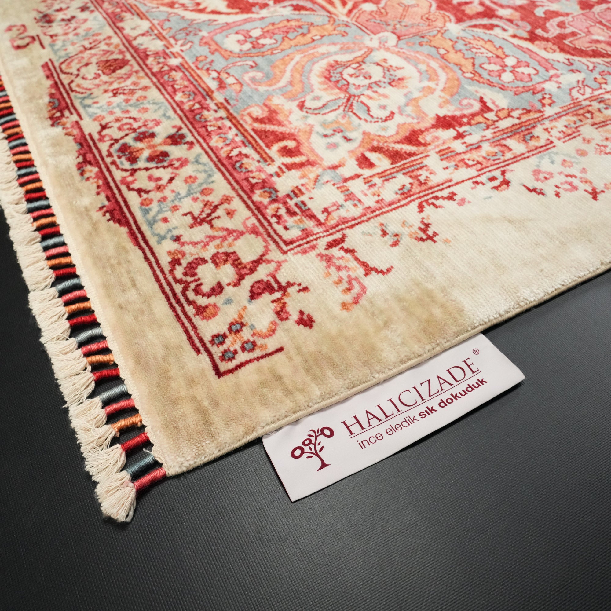 Zade Series Vintage Patterned Red Special Loom Carpet