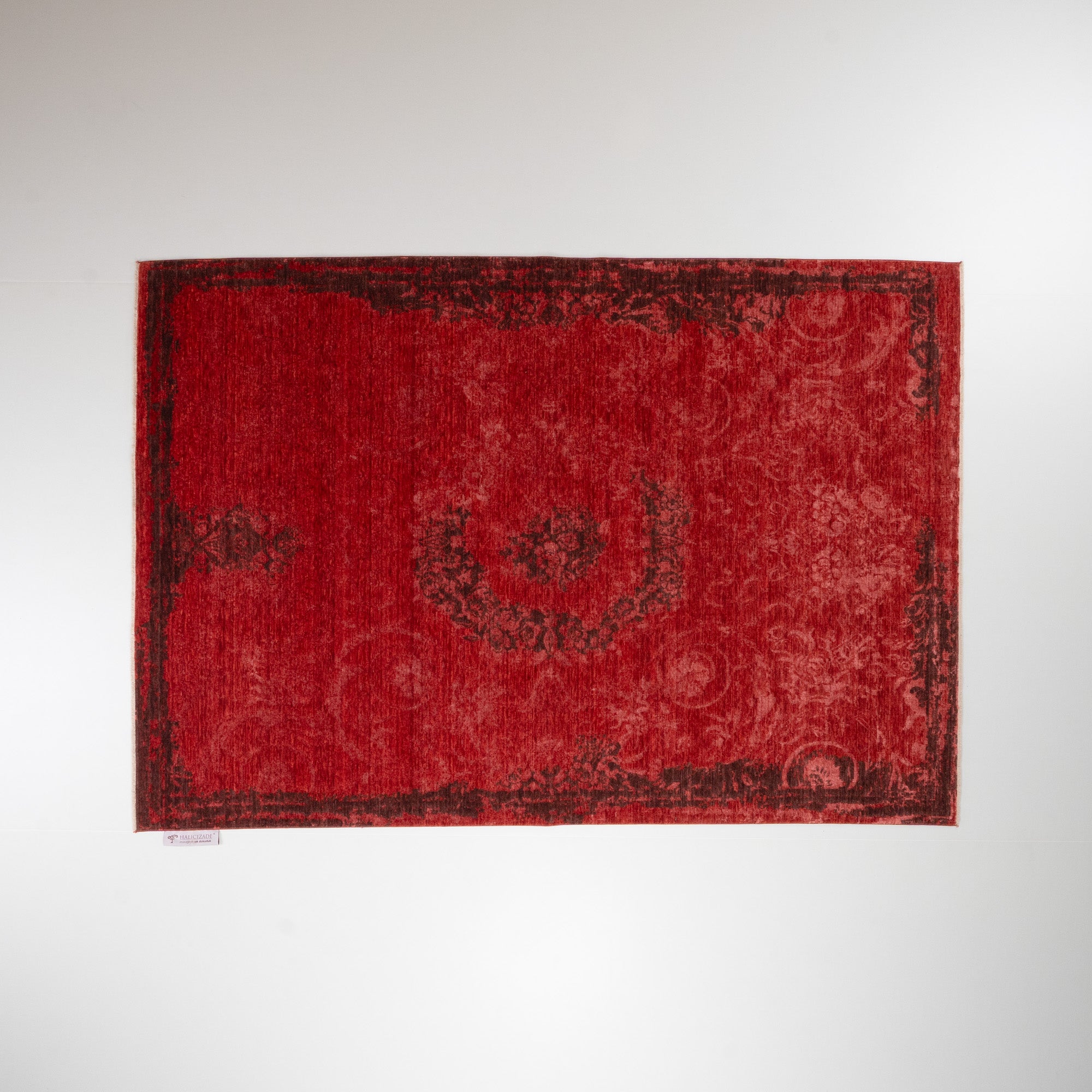 Zade Serisi Vintage Desenli Kırmızı Yün Tezgah Dokuma Halı