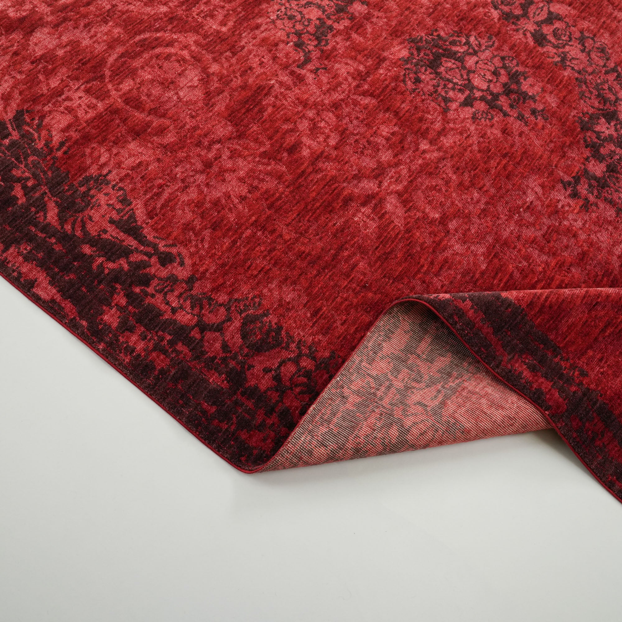 Zade Series Vintage Patterned Red Wool Loom Woven Rug