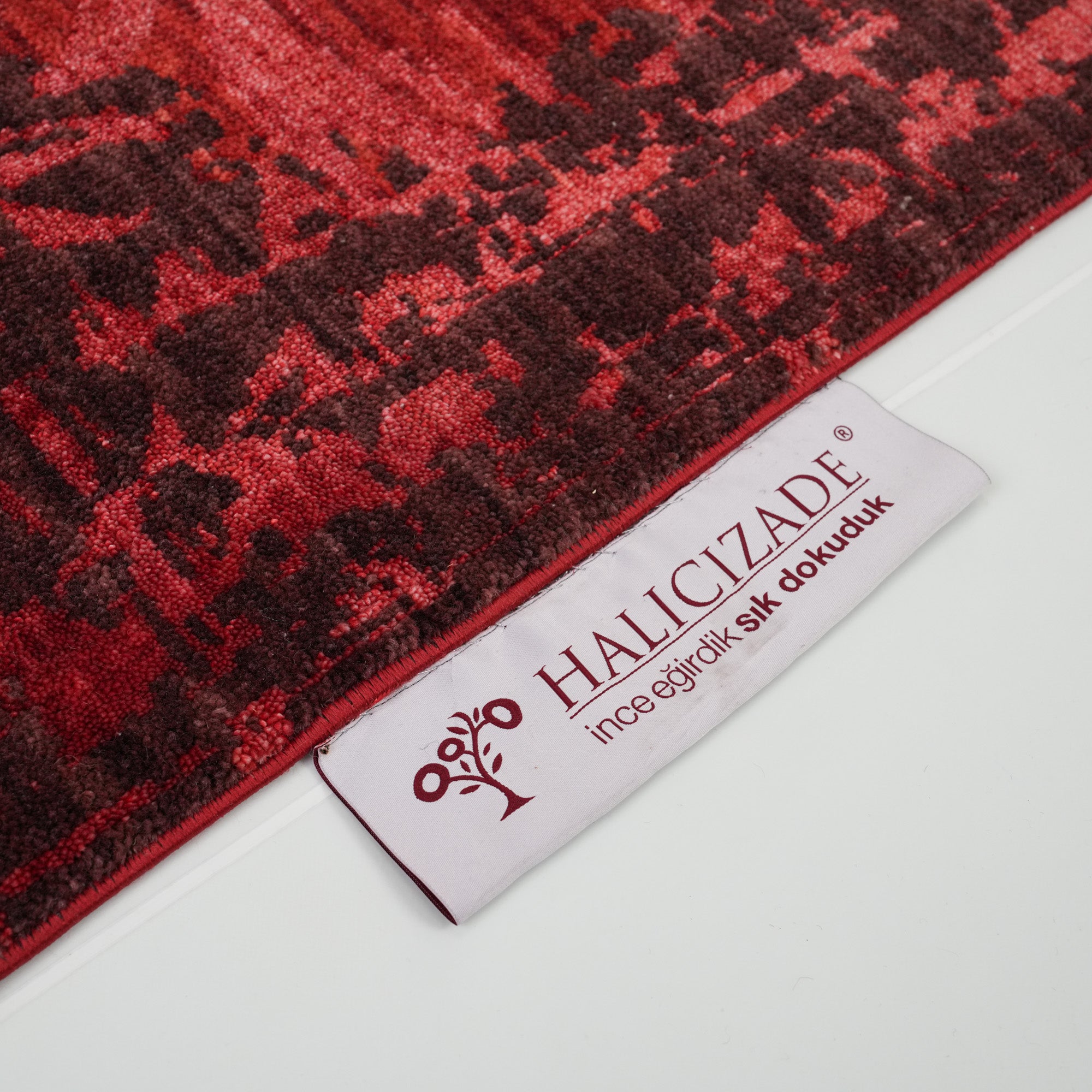 Zade Series Vintage Patterned Red Wool Loom Woven Rug