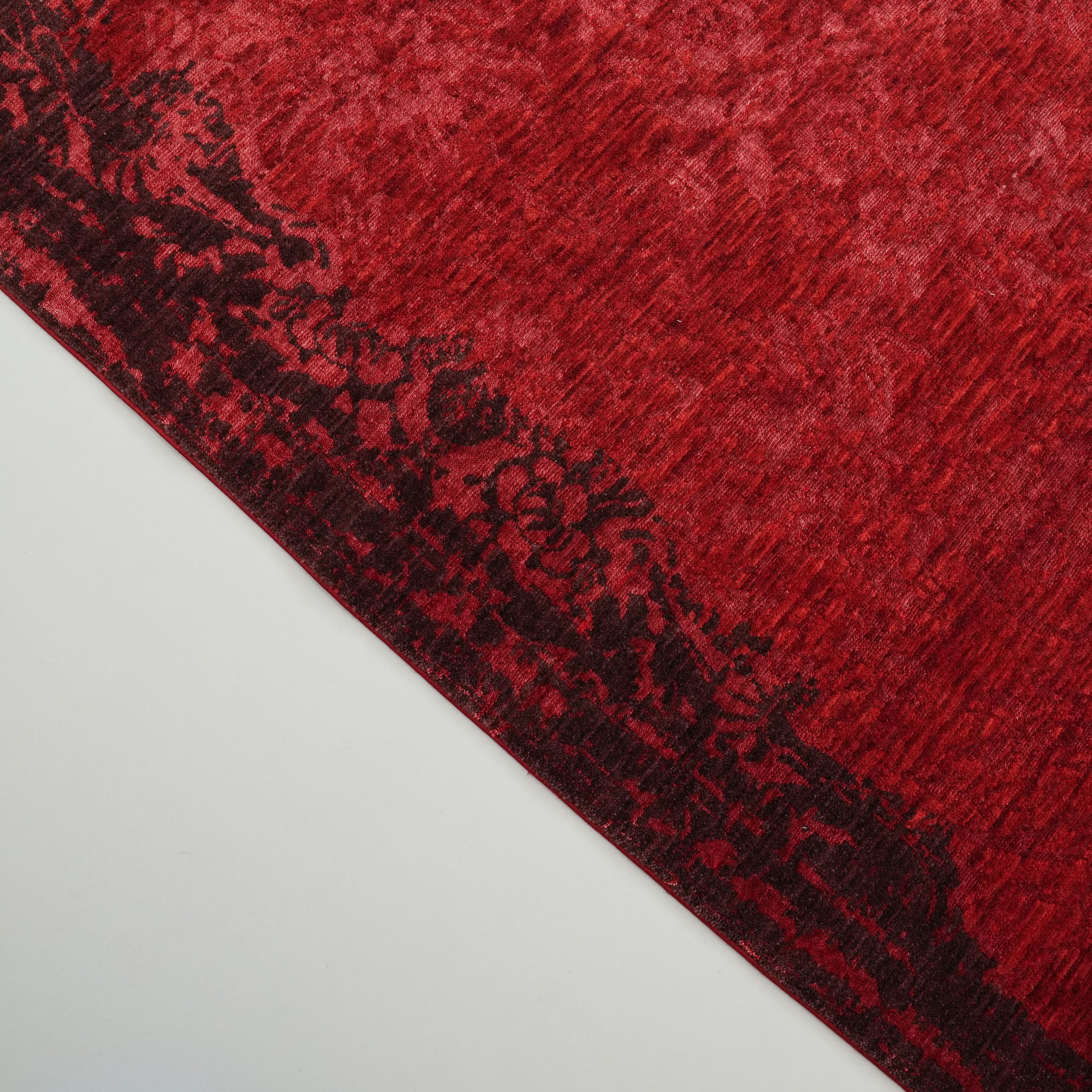 Zade Series Vintage Patterned Red Wool Loom Woven Rug