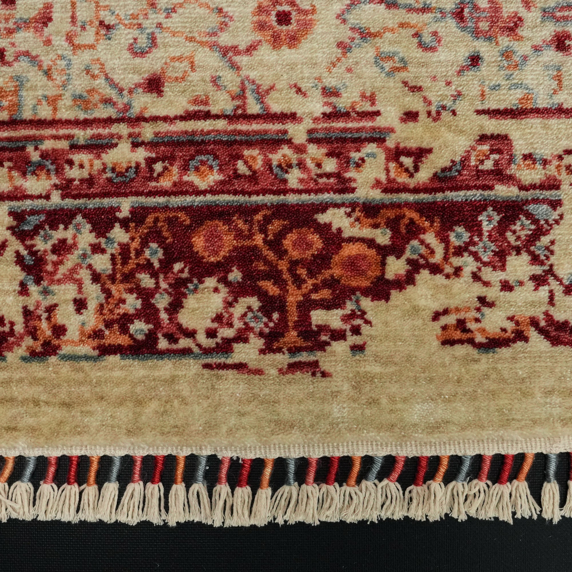 Zade Serisi Vintage Desenli Krem Tezgah Dokuma Doğal Halı