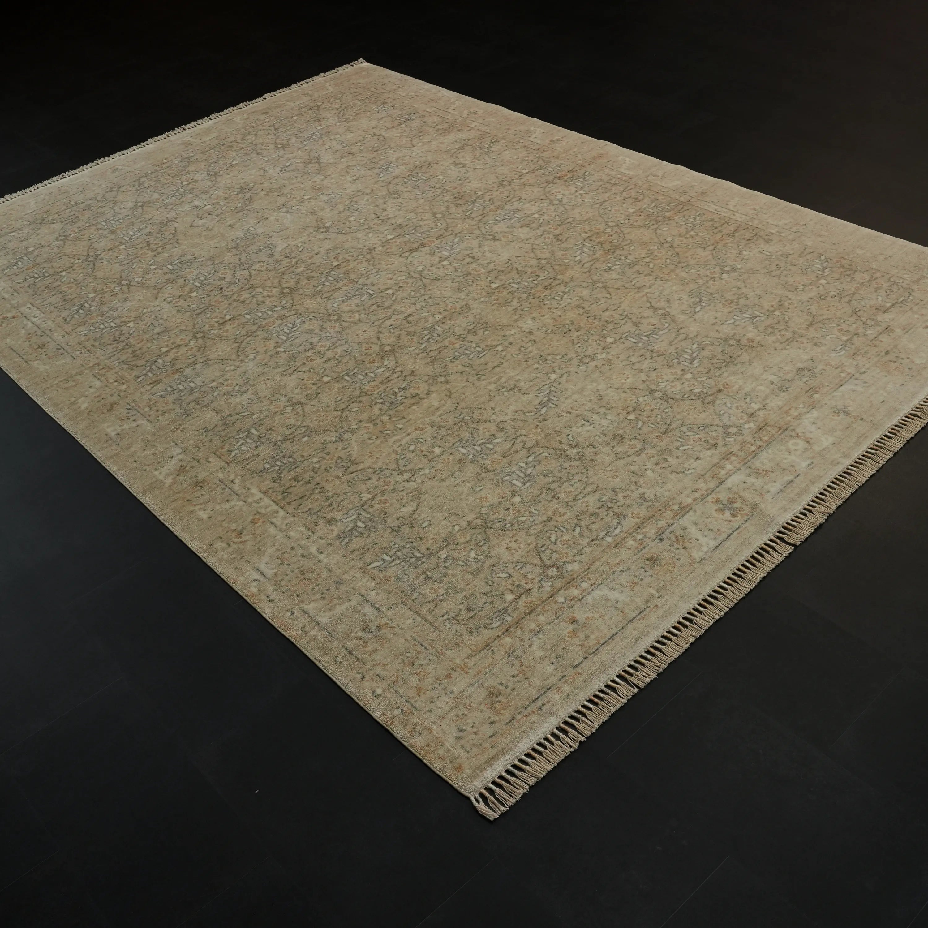 Zade Serisi Vintage Desenli Krem Tencel Tezgah Dokuma Halı