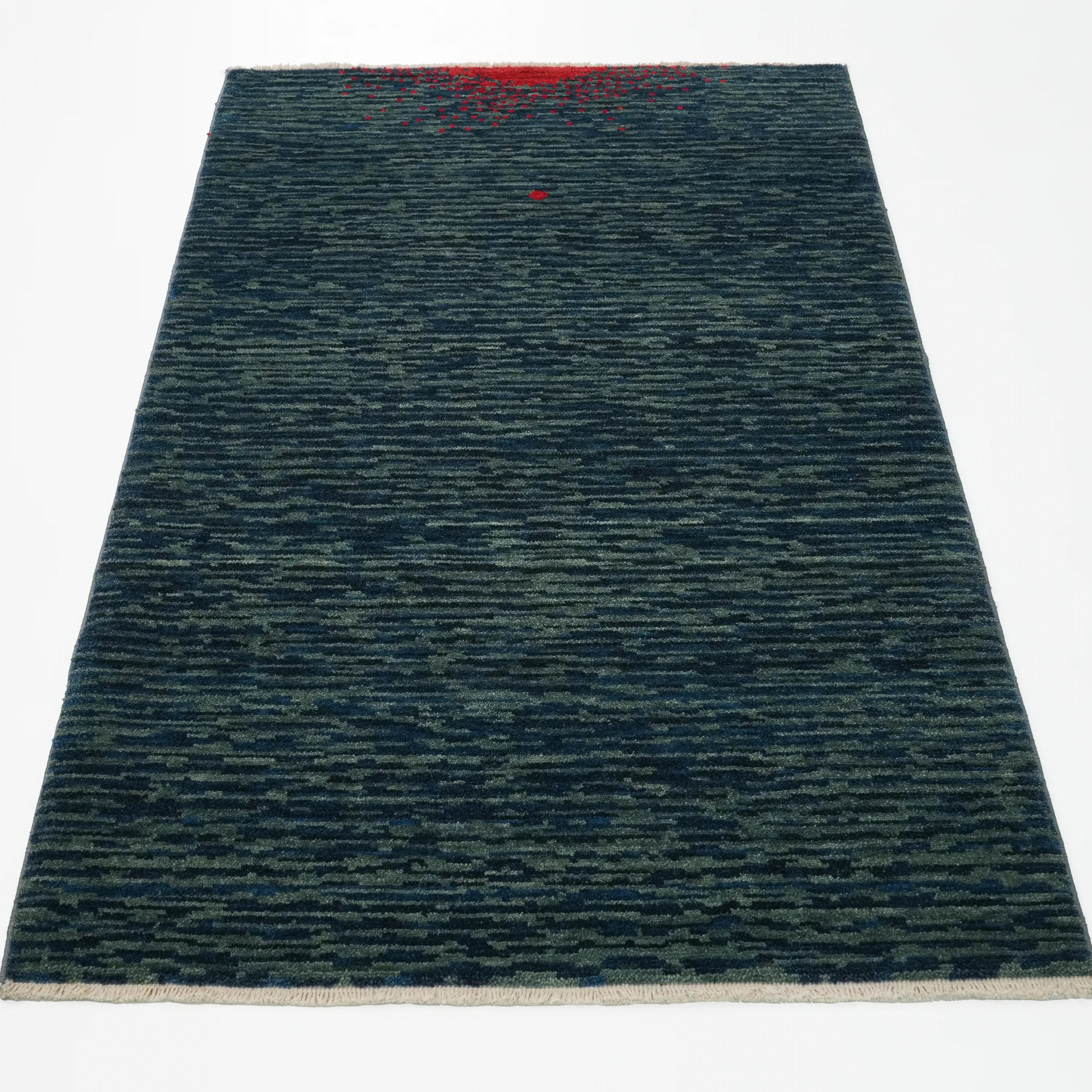 Zade Serisi Yün Lacivert Tezgah Dokuma Halı Seccade